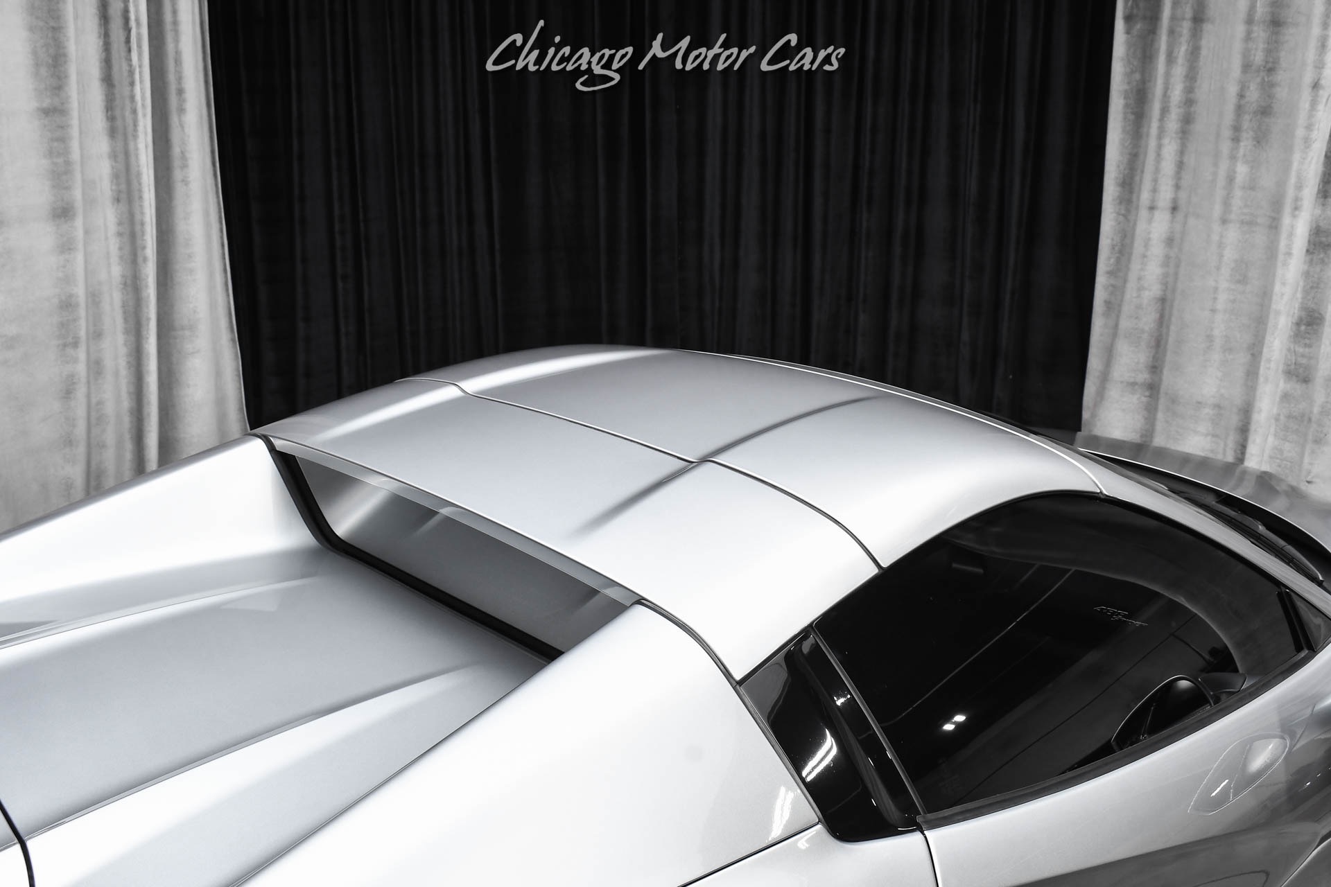 2017 FERRARI 488 - Image 47