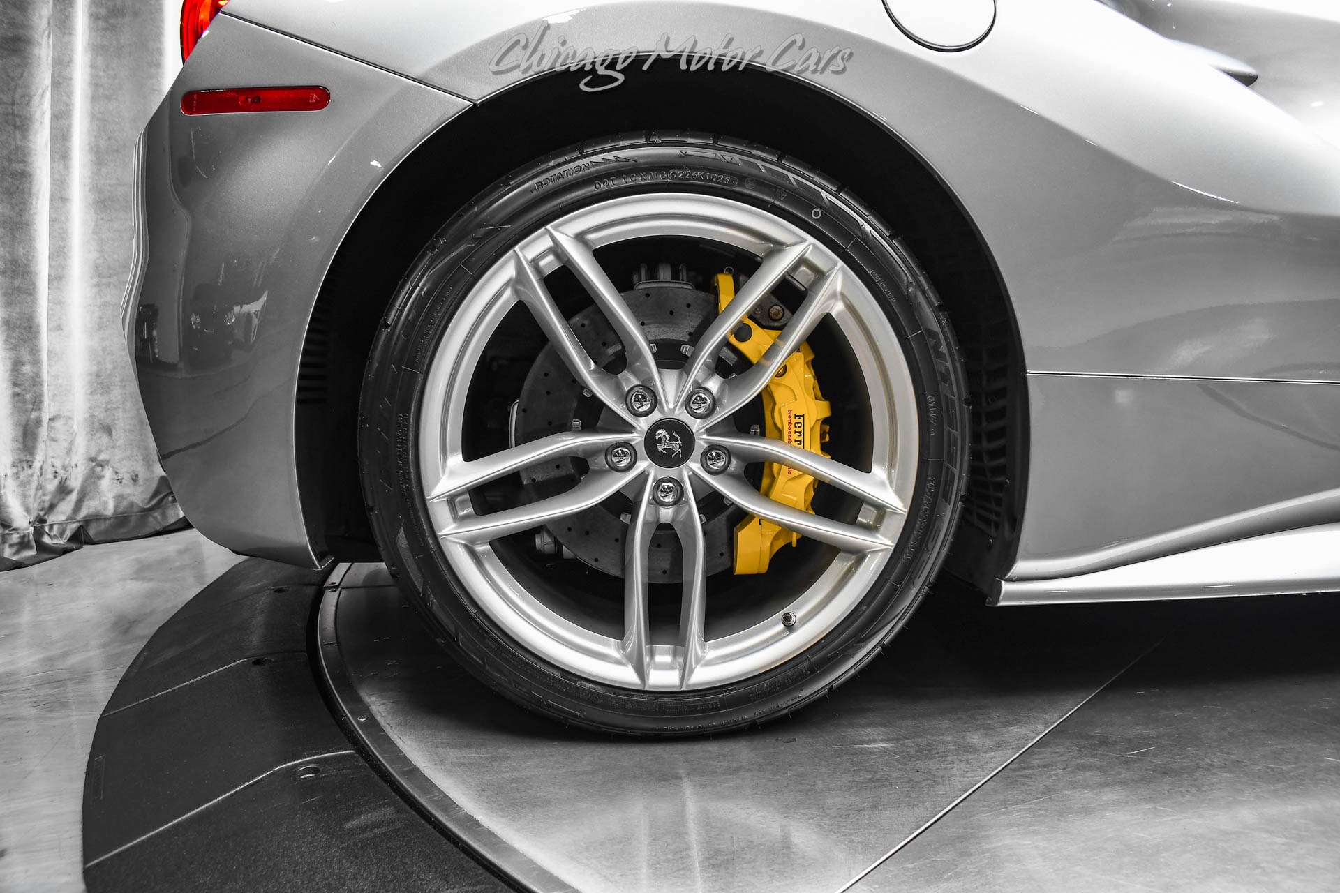 2017 FERRARI 488 - Image 57