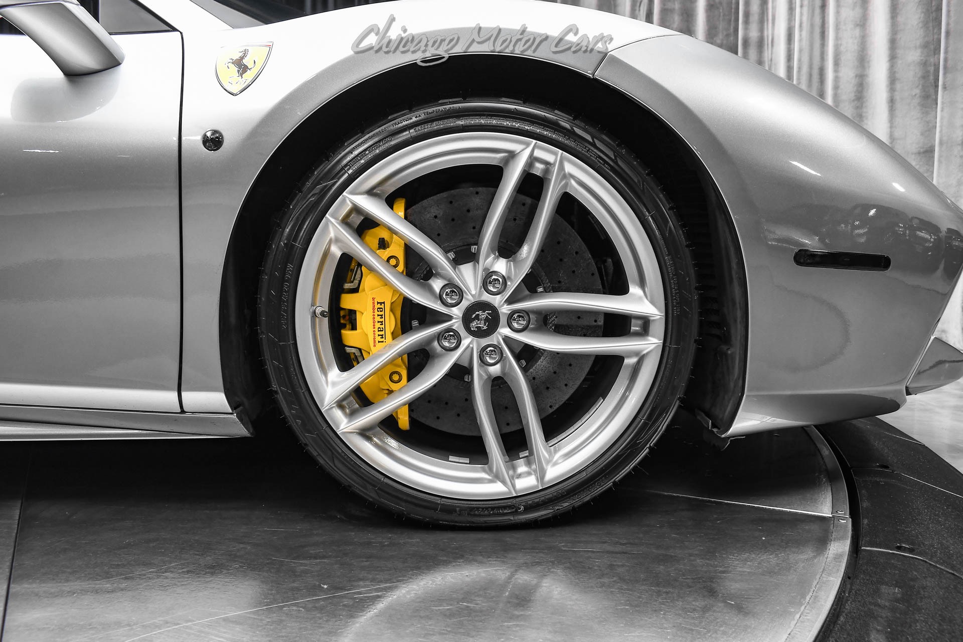 2017 FERRARI 488 - Image 58