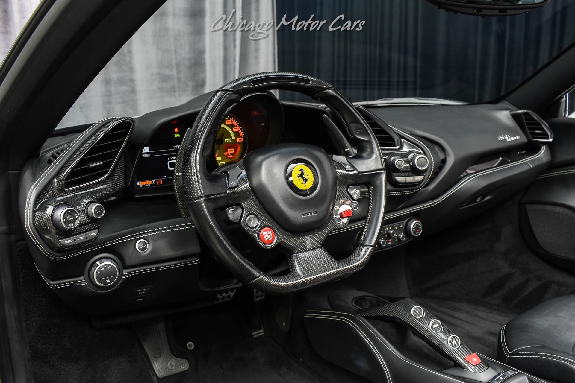 2017 FERRARI 488 - Image 8
