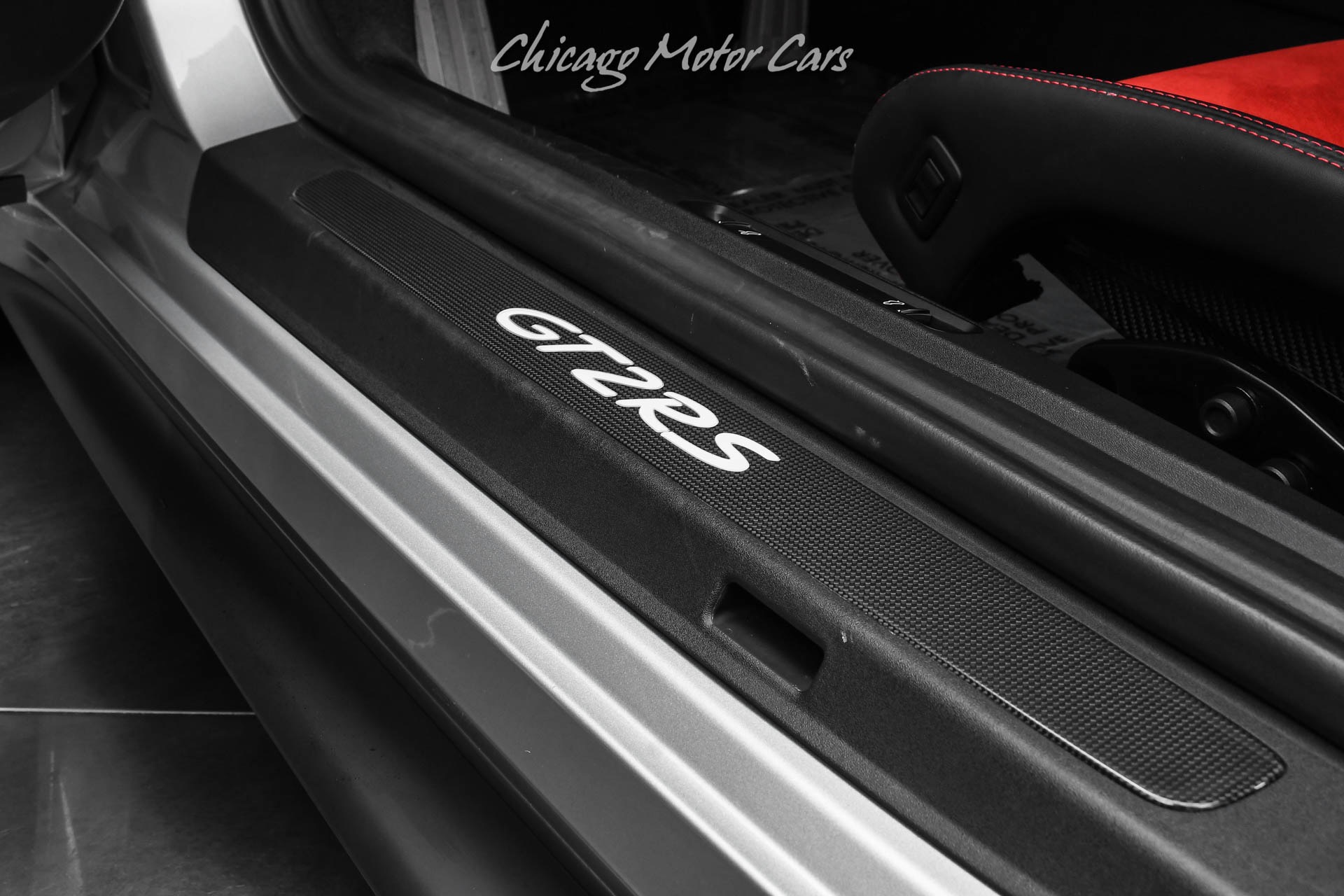 2019 PORSCHE 911 - Image 28