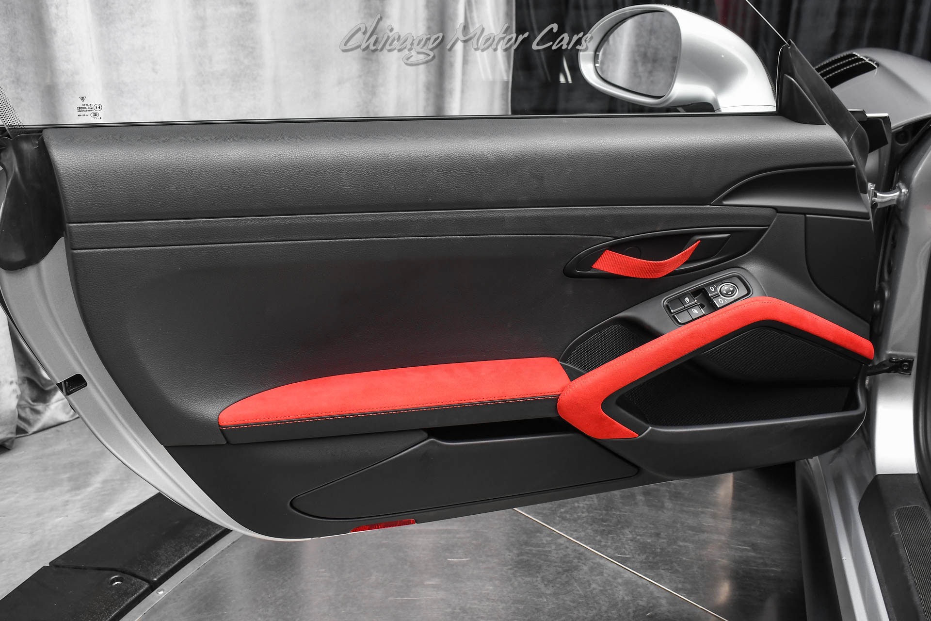 2019 PORSCHE 911 - Image 29