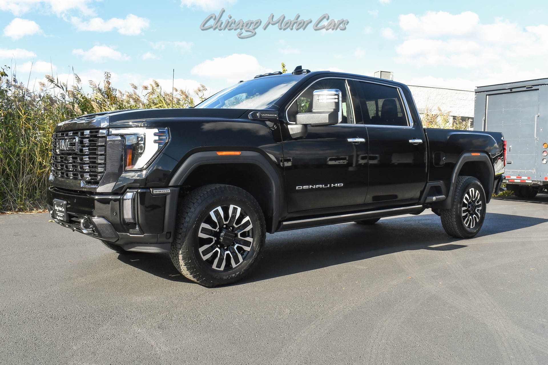 2024 Gmc Sierra 2500 Denali Ultimate photo 2