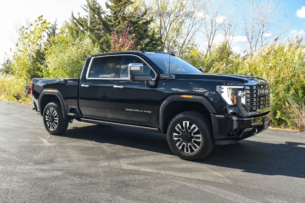 Used 2024 GMC Sierra 2500HD Denali Ultimate 4WD Pick-Up Truck 6.6L Duramax Diesel! 5th Wheel Gooseneck for sale Sold at Chicago Motor Cars in West Chicago IL 60185 6