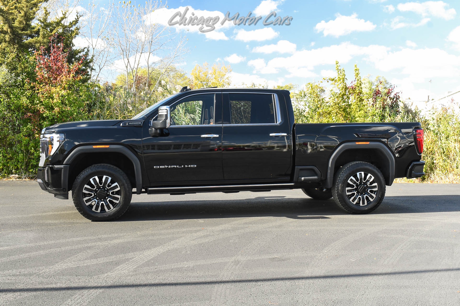2024 GMC SIERRA HD - Image 1