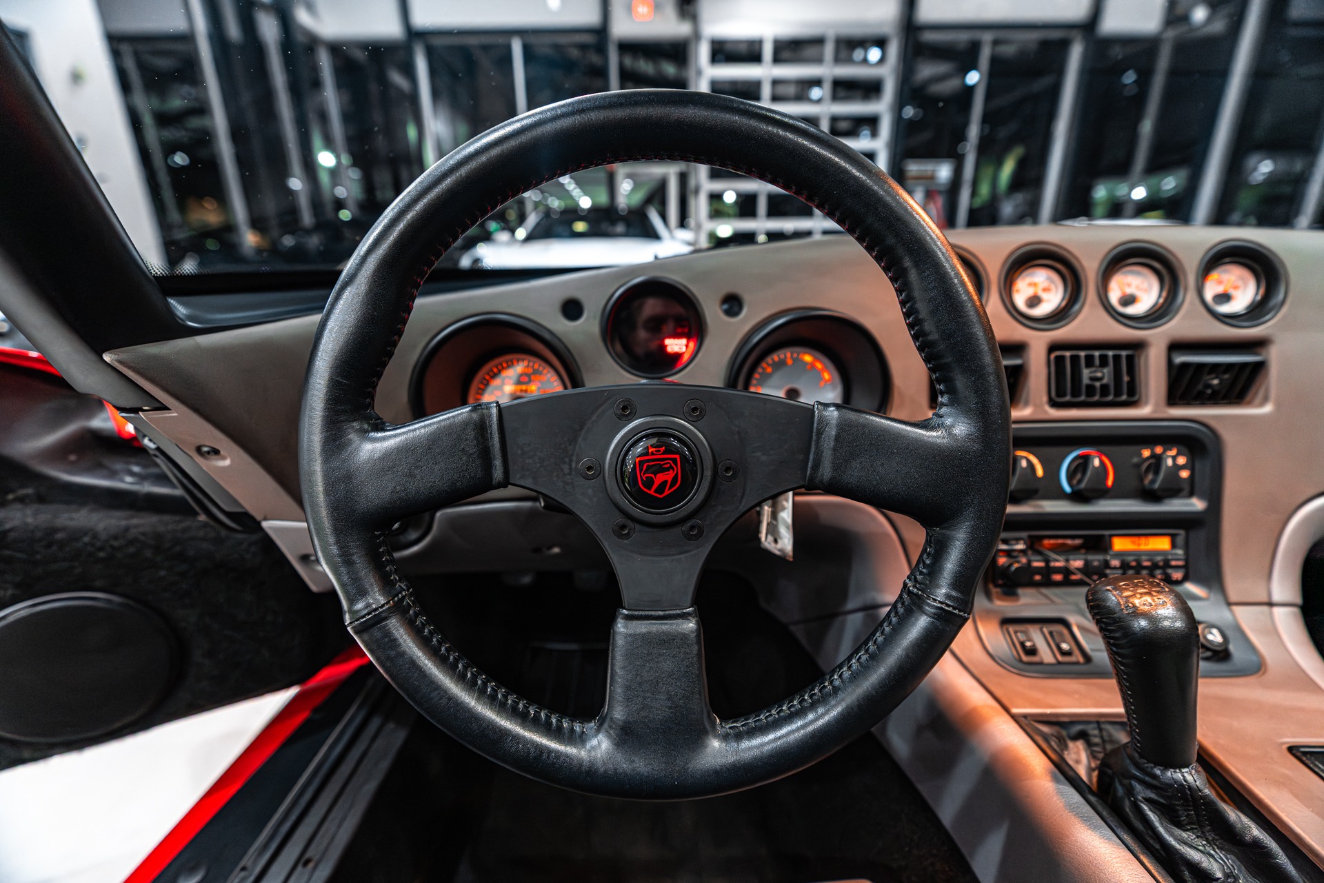 1993 DODGE VIPER - Image 10