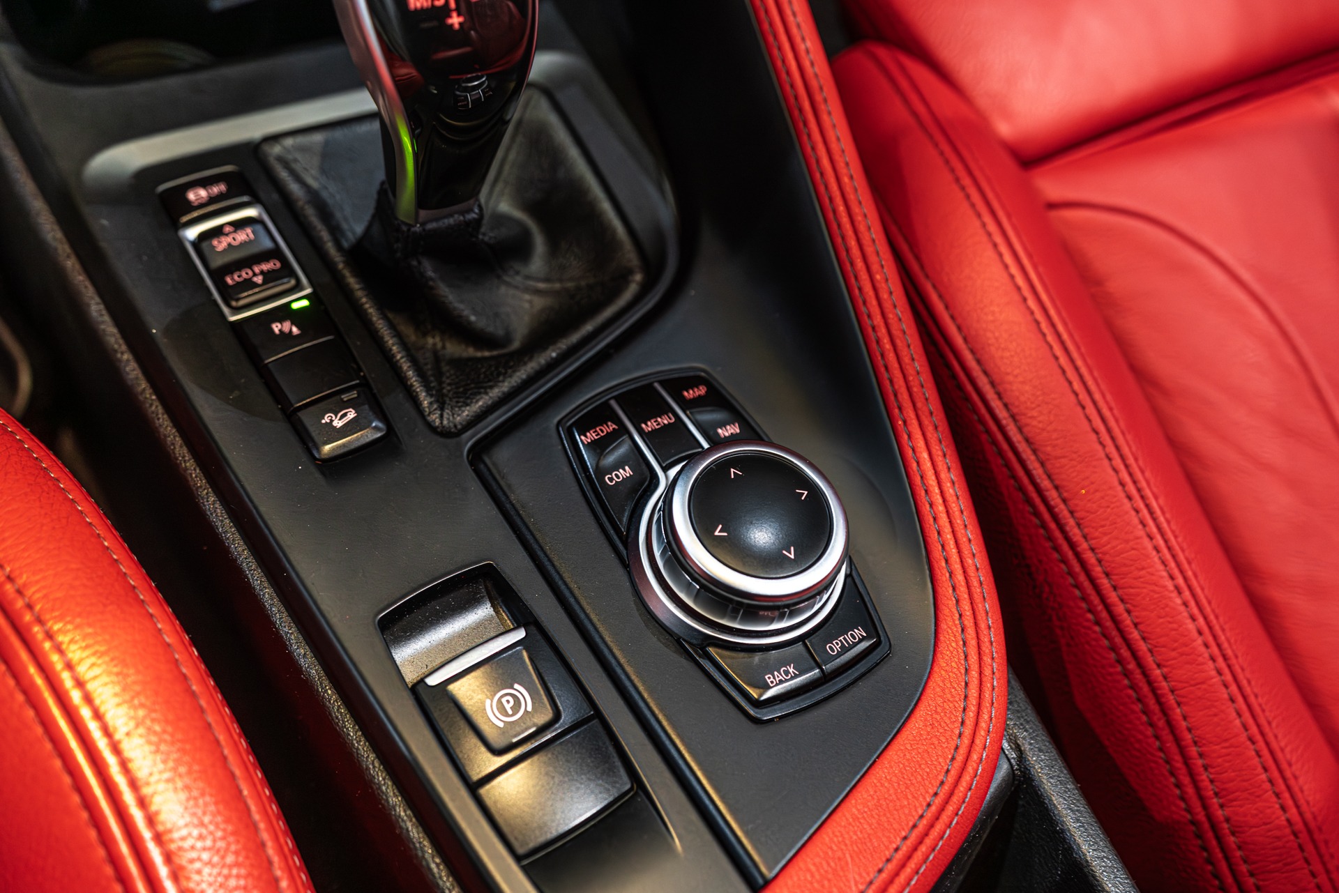 2022 BMW X2 - Image 21