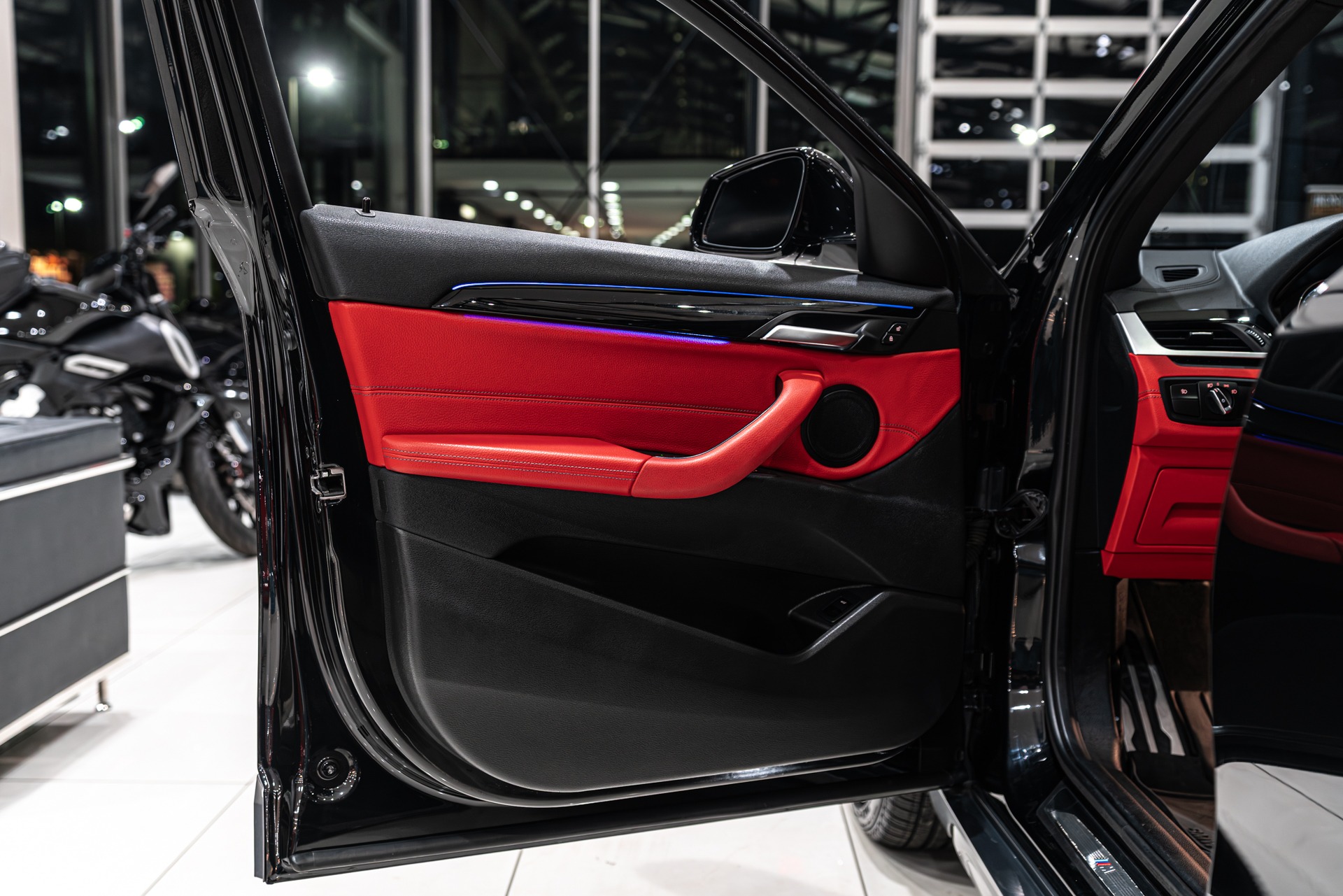 2022 BMW X2 - Image 33