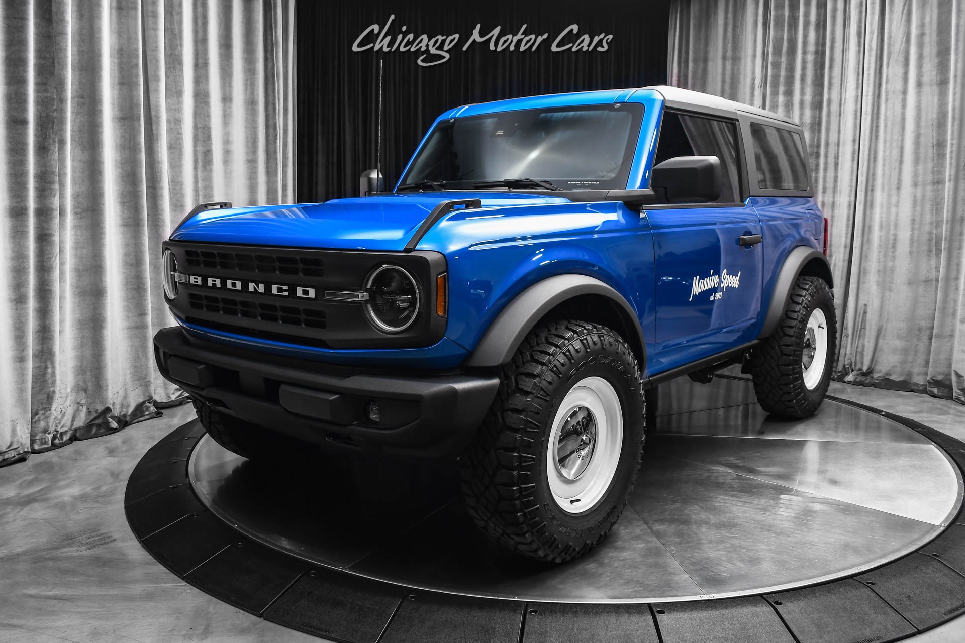 Used 2021 Ford Bronco Velocity Blue! 7 Speed Manual! Hard Top! White Wheels  with Dog Bowl Covers! For Sale (Sold) | Chicago Motor Cars Stock #21501C, image size:1920x1280