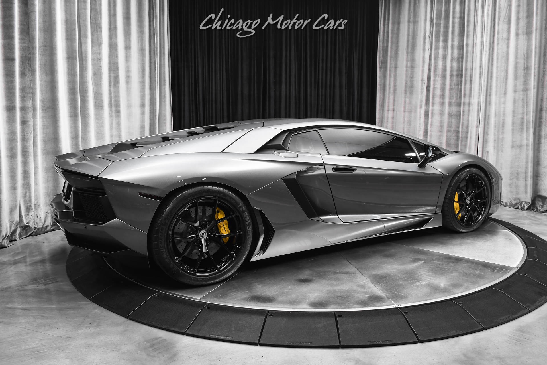 Used 2012 Lamborghini Aventador LP700-4 Coupe Axle Lifter! Gintani