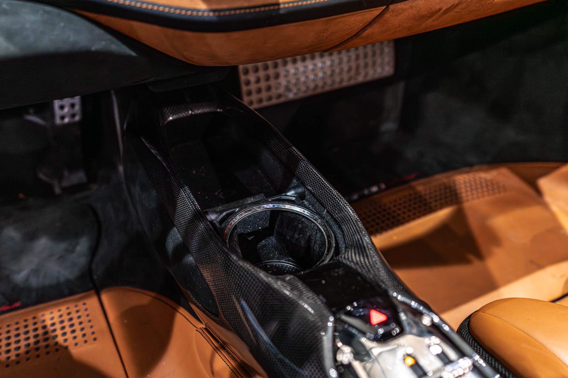 2021 FERRARI SF90 - Image 19