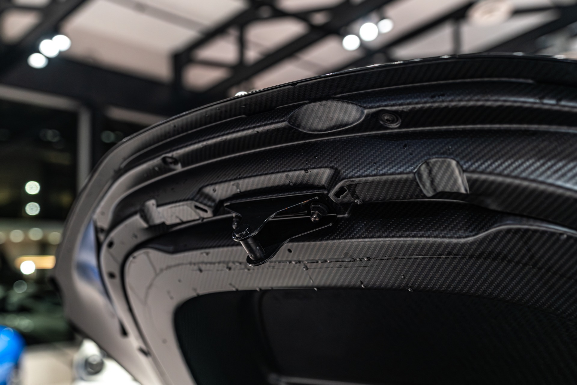 2021 FERRARI SF90 - Image 65