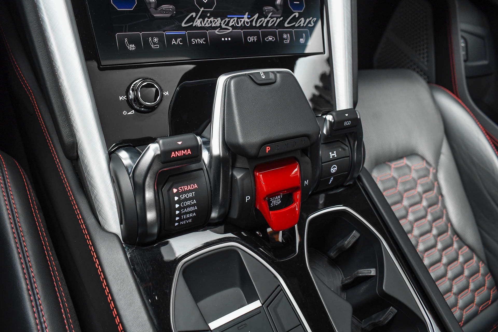 2019 LAMBORGHINI URUS - Image 18