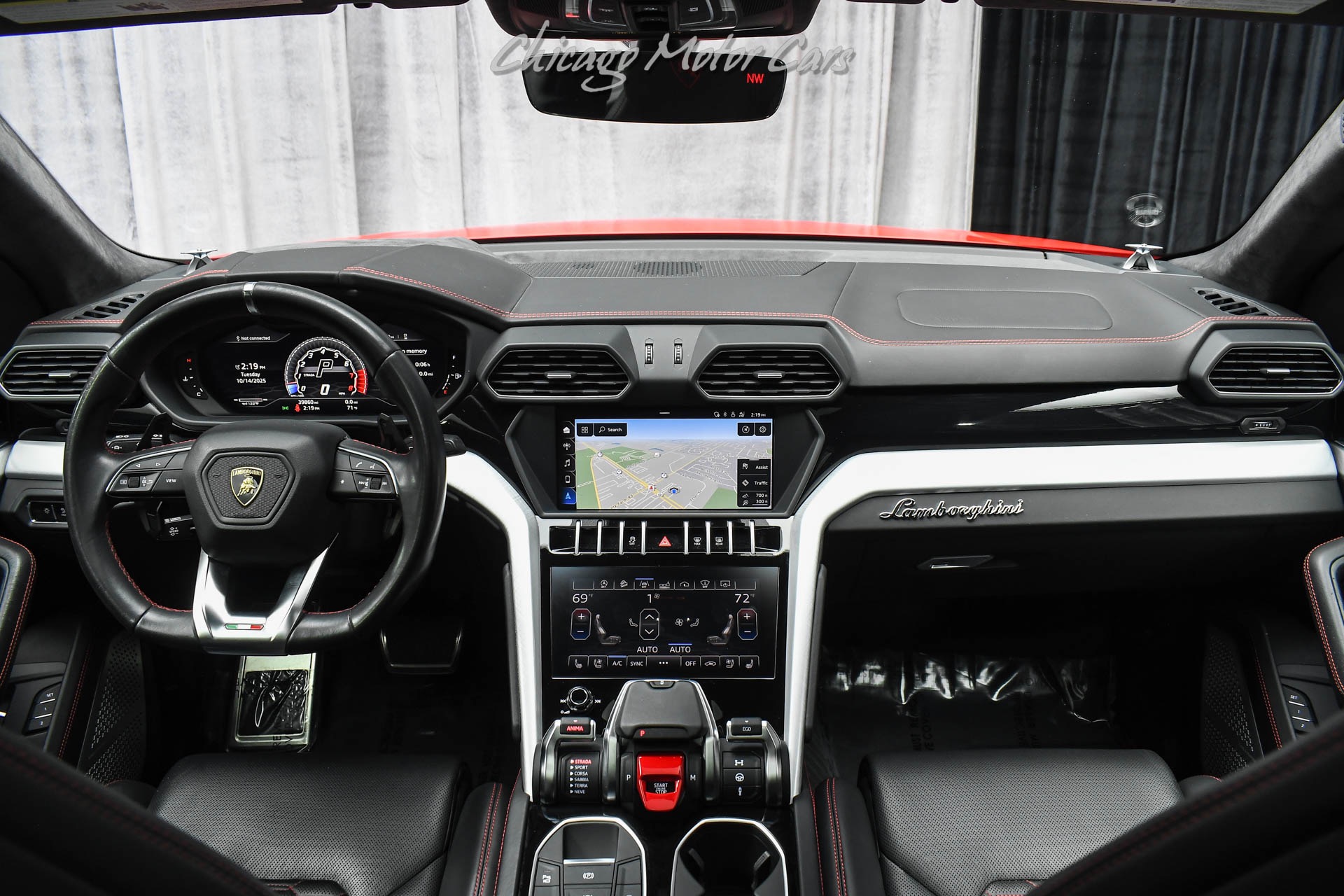 2019 LAMBORGHINI URUS - Image 23