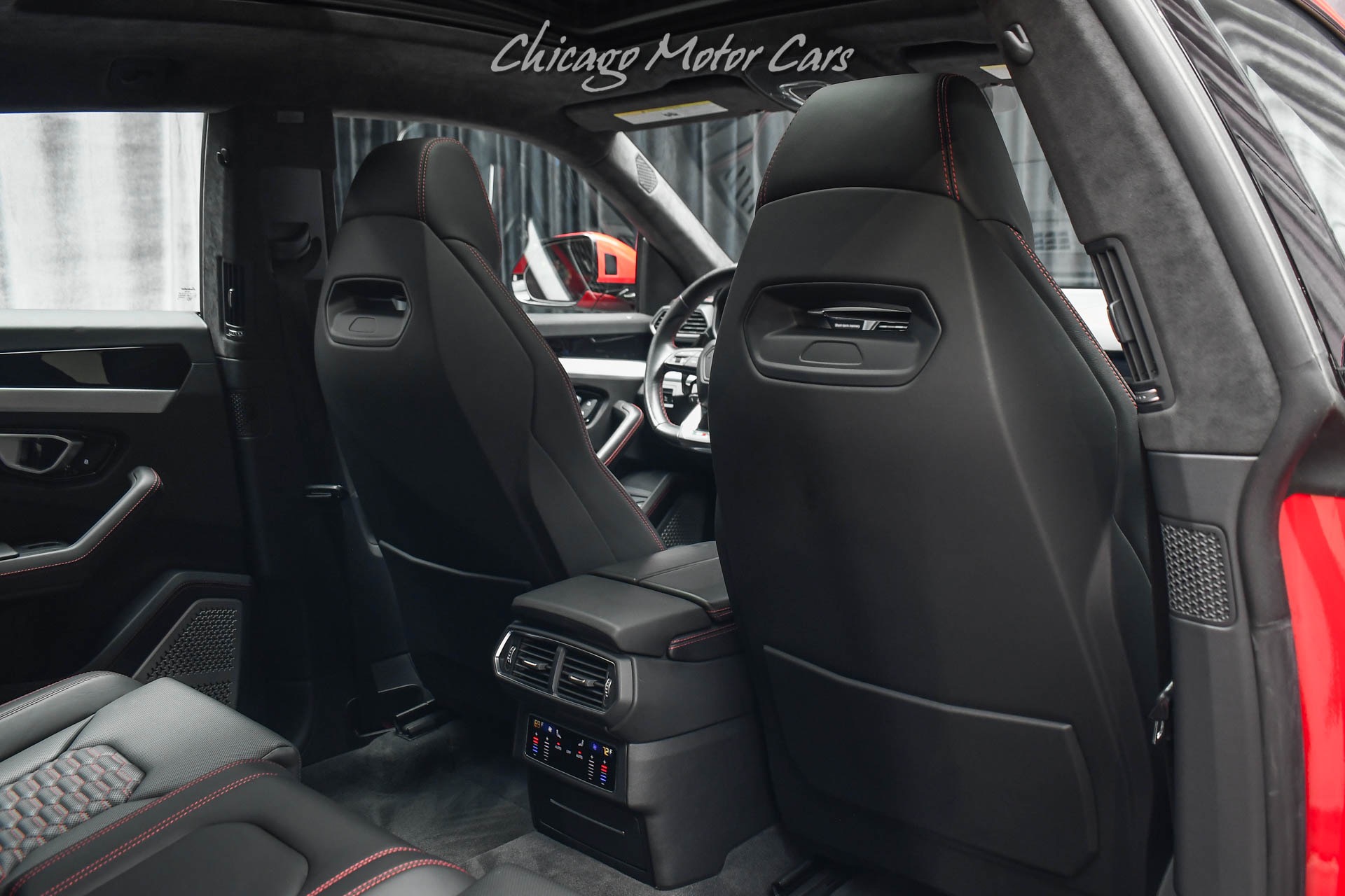 2019 LAMBORGHINI URUS - Image 31