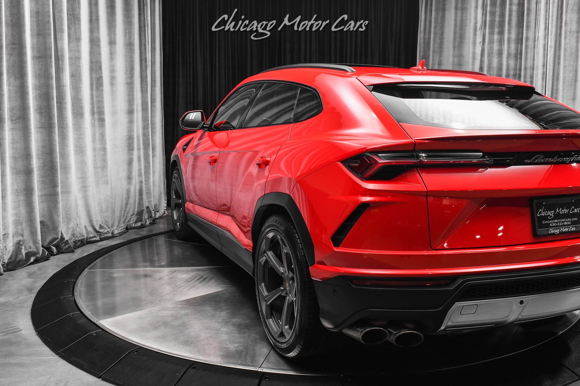 2019 LAMBORGHINI URUS - Image 43
