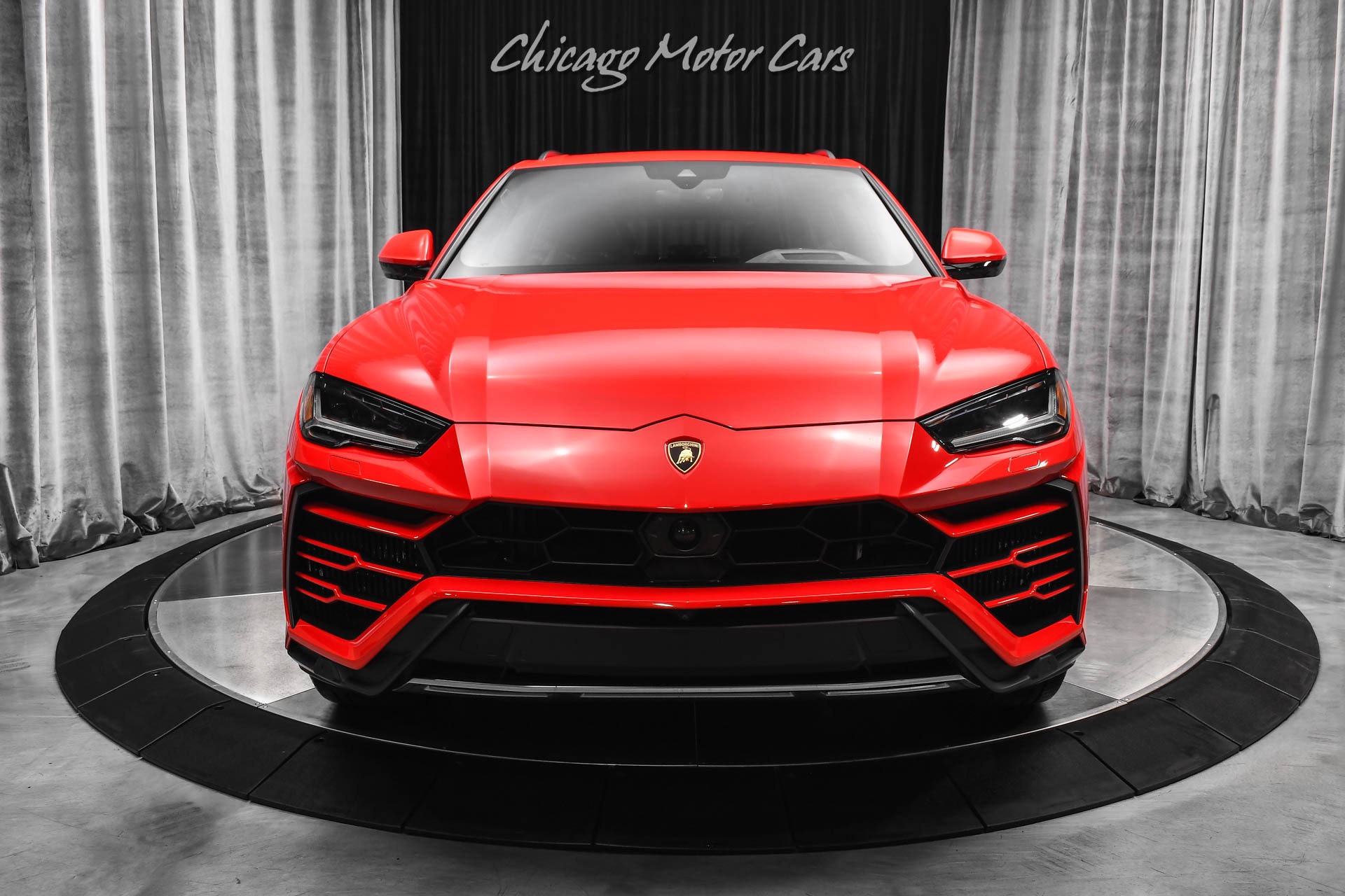2019 LAMBORGHINI URUS - Image 7