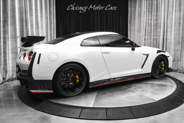 Used 2024 Nissan GT-R NISMO Extremely RARE Only 1400 Miles Full Paint Protection Film 600HP GTR for sale Sold at Chicago Motor Cars in West Chicago IL 60185 5