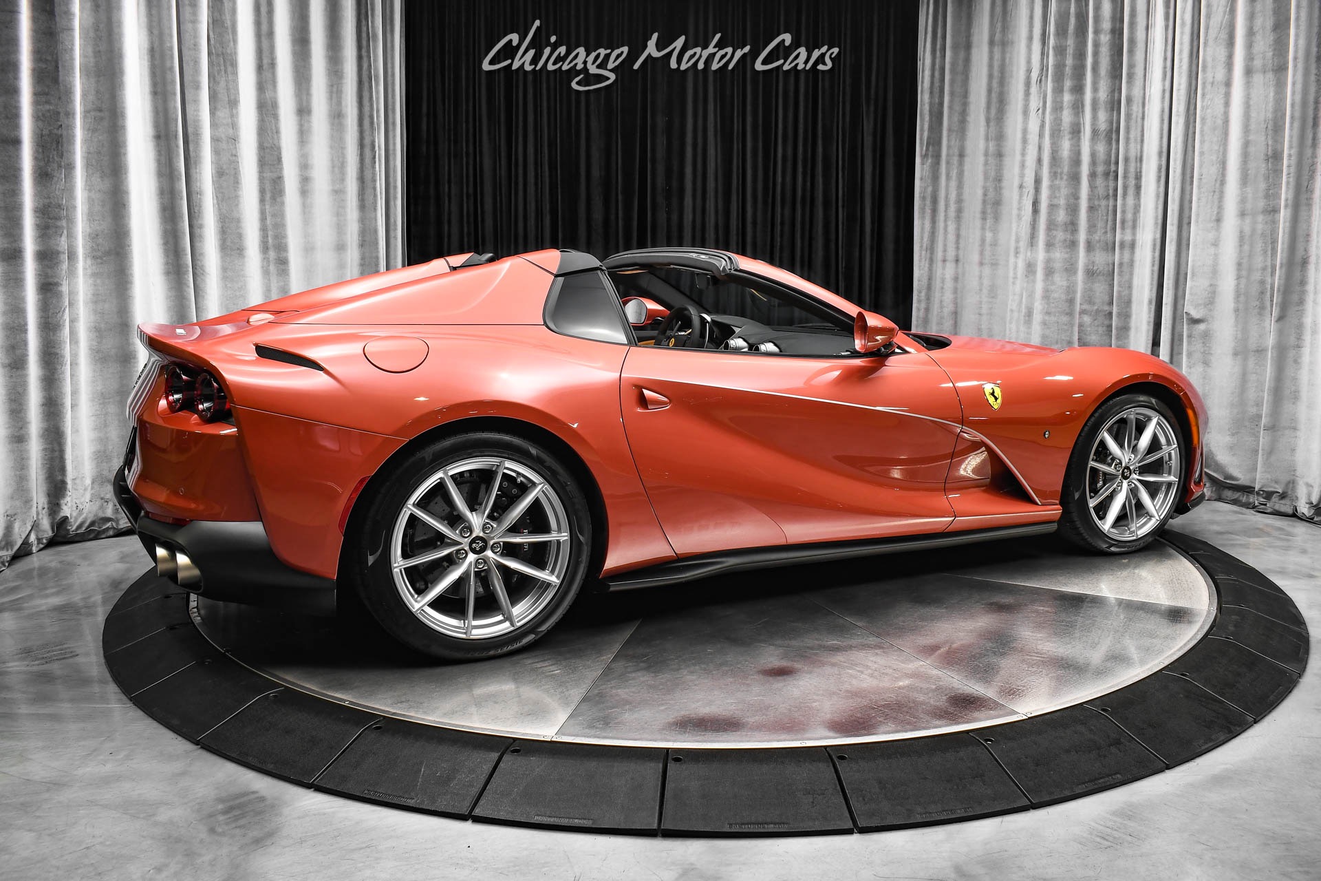スパインコレクター（USED） Used 2022 Ferrari 812 GTS Only 900 Miles! Tailor Made Vehicle