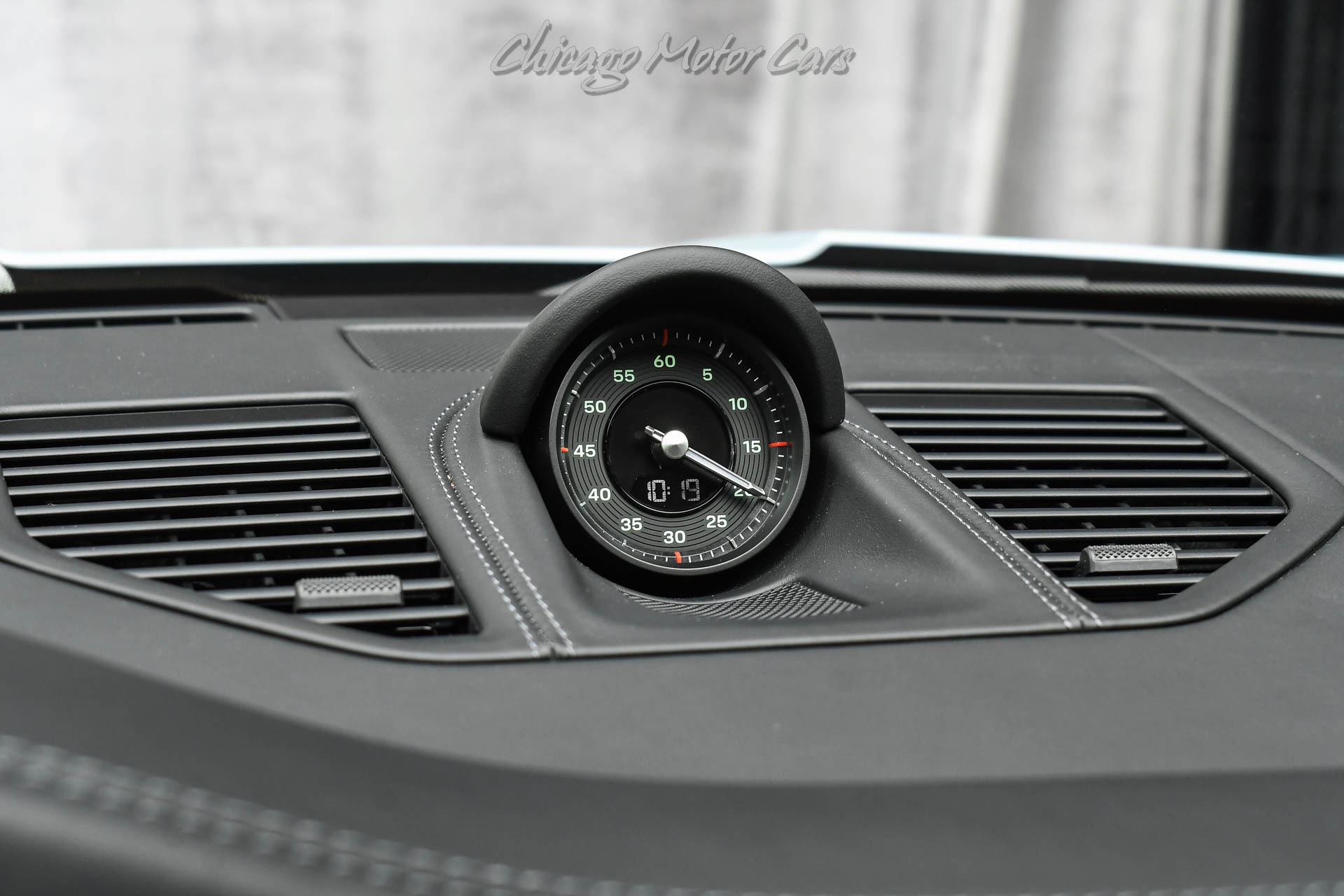 2024 PORSCHE 911 - Image 13