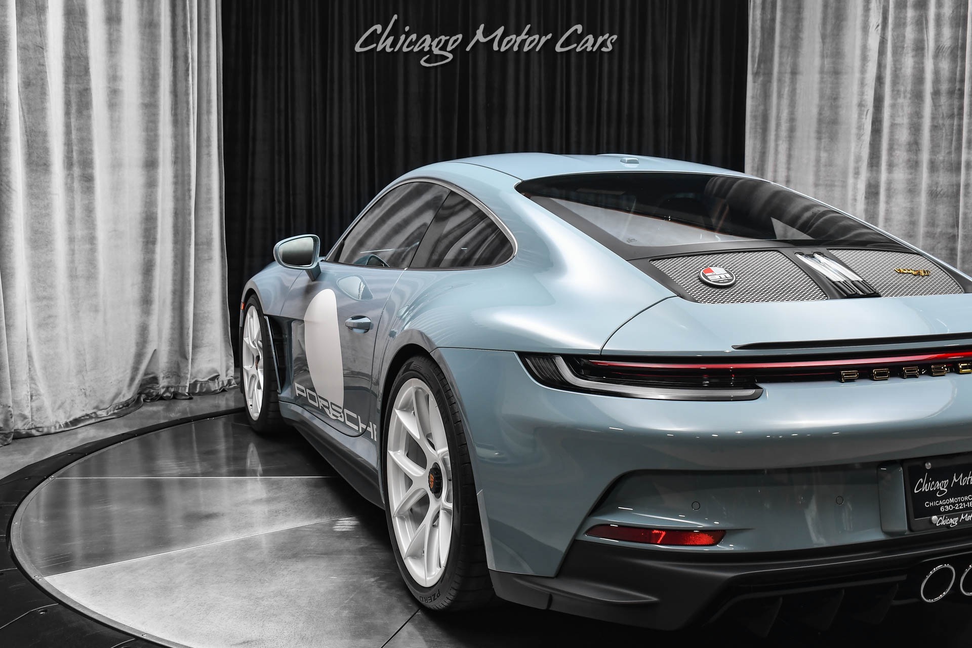 2024 PORSCHE 911 - Image 39