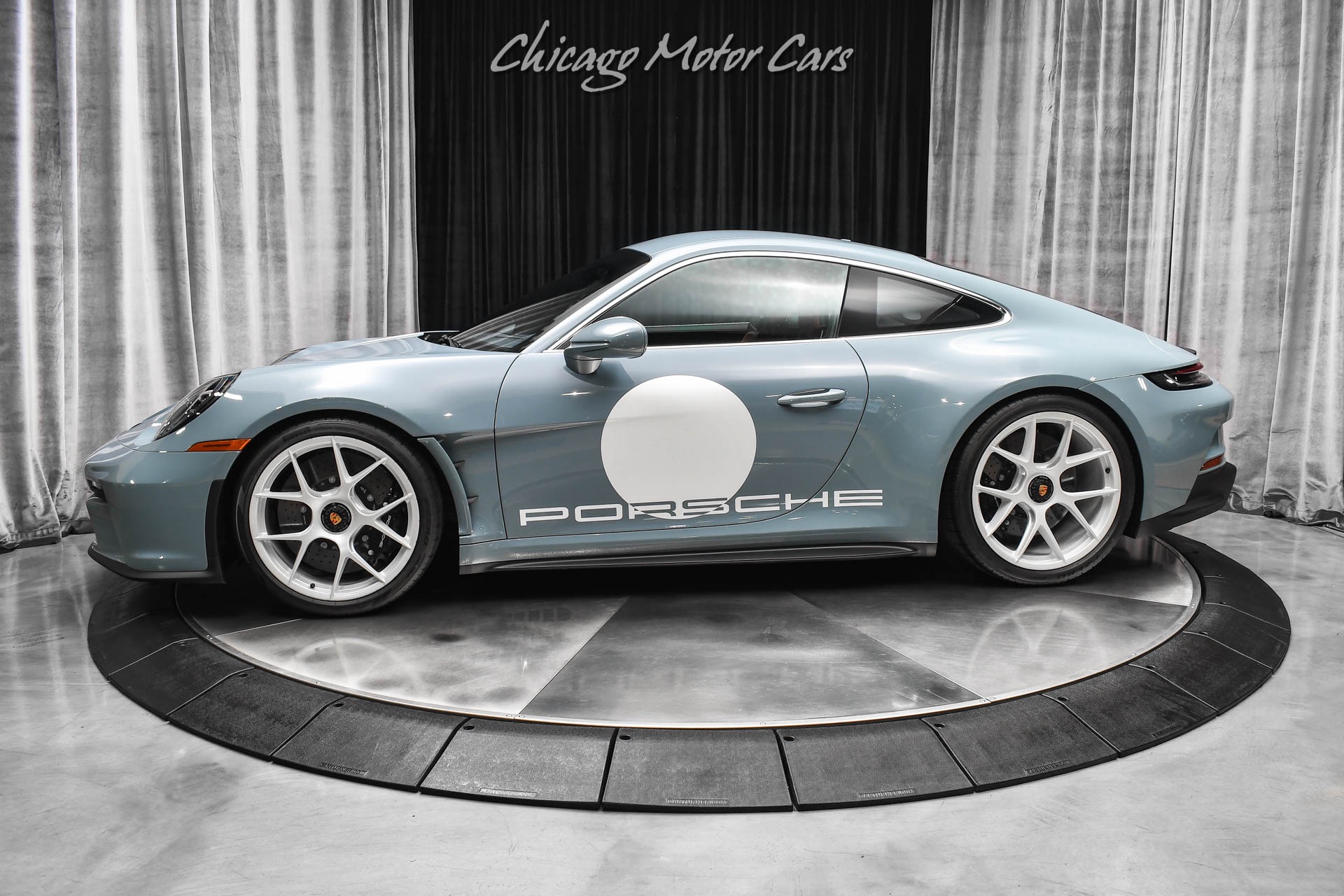 2024 PORSCHE 911 - Image 1