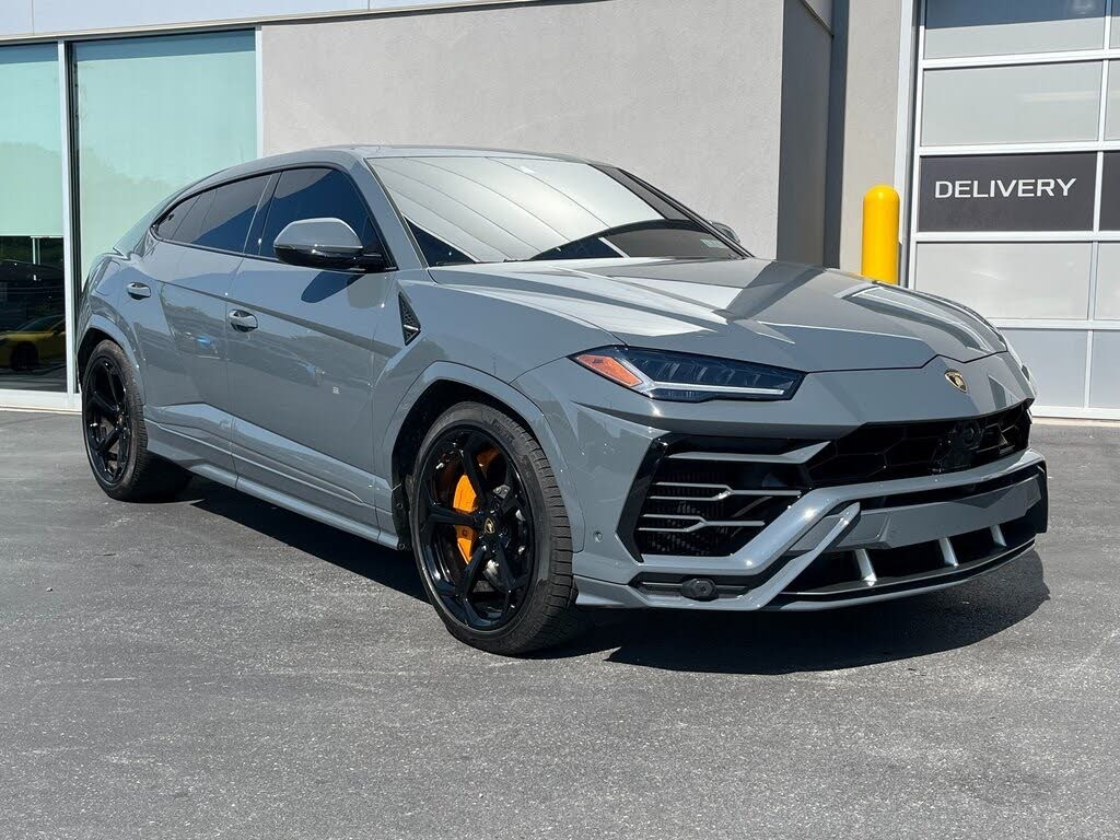 Used 2022 Lamborghini Urus for sale Sold at Chicago Motor Cars in West Chicago IL 60185 1