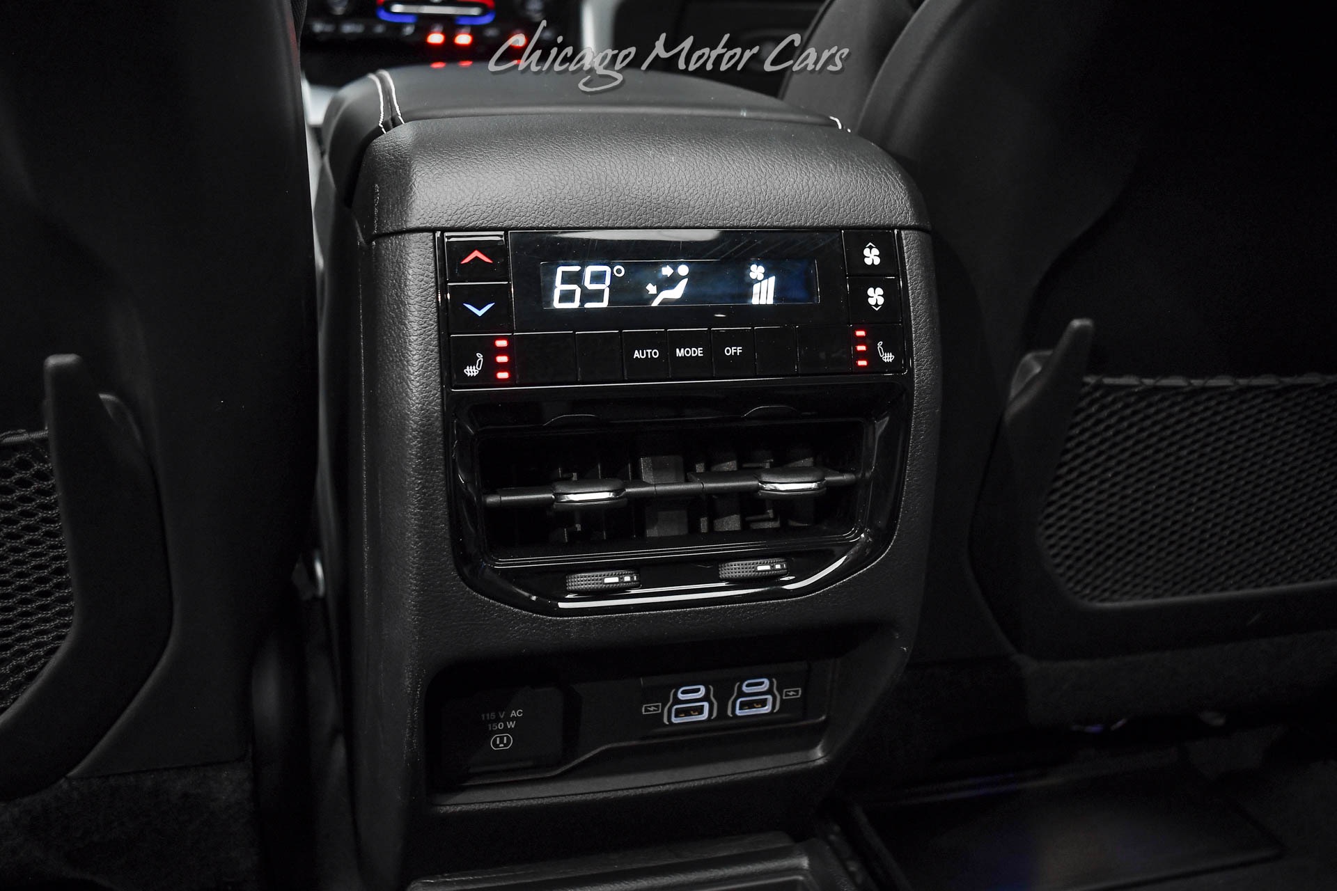 2024 JEEP GRAND CHEROKEE L - Image 30