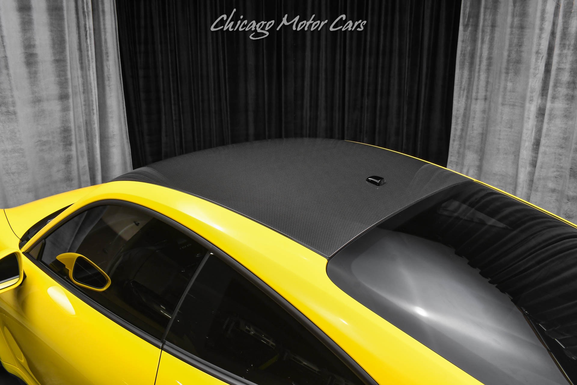 2023 PORSCHE 911 - Image 40