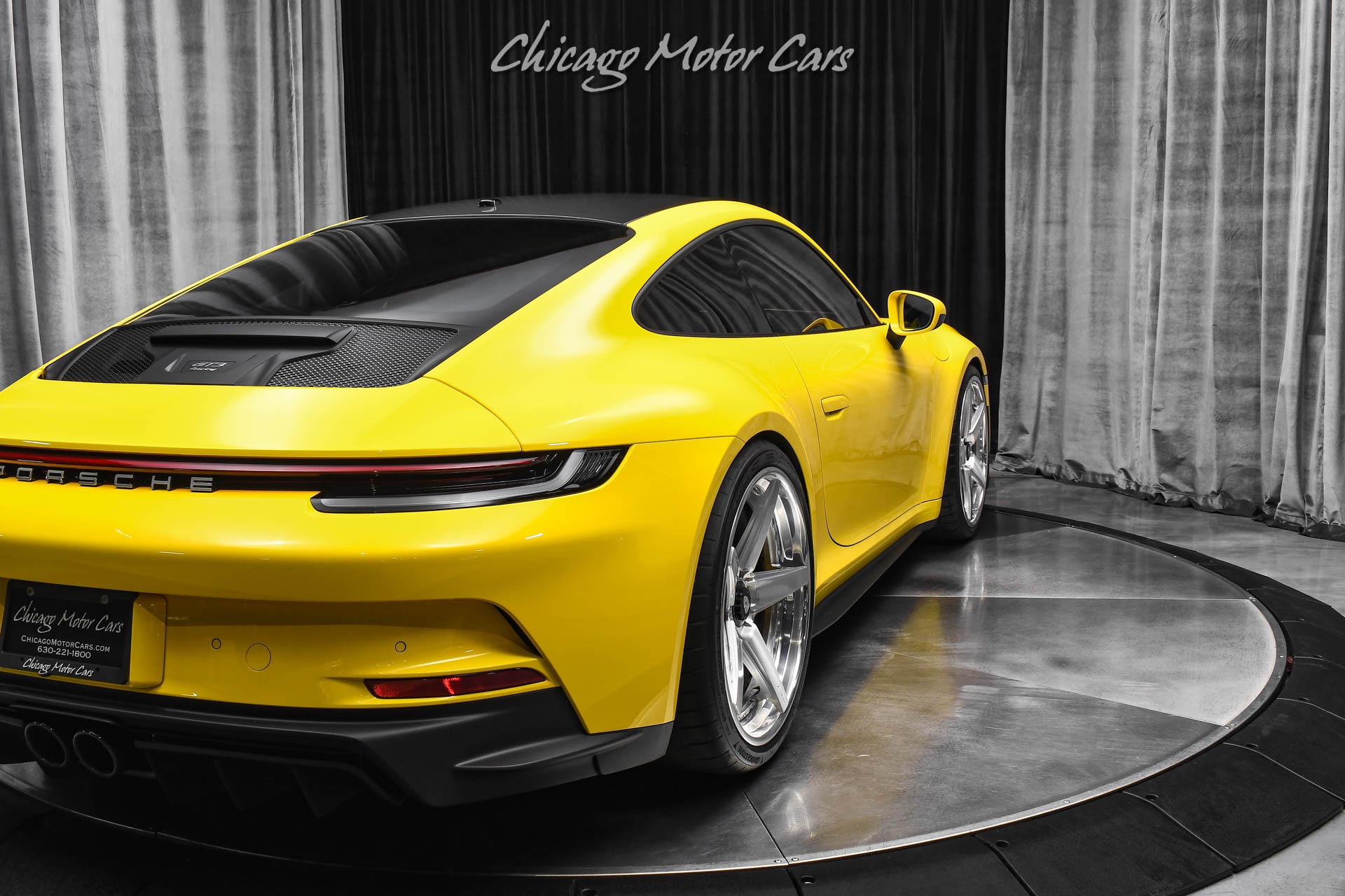 2023 PORSCHE 911 - Image 44