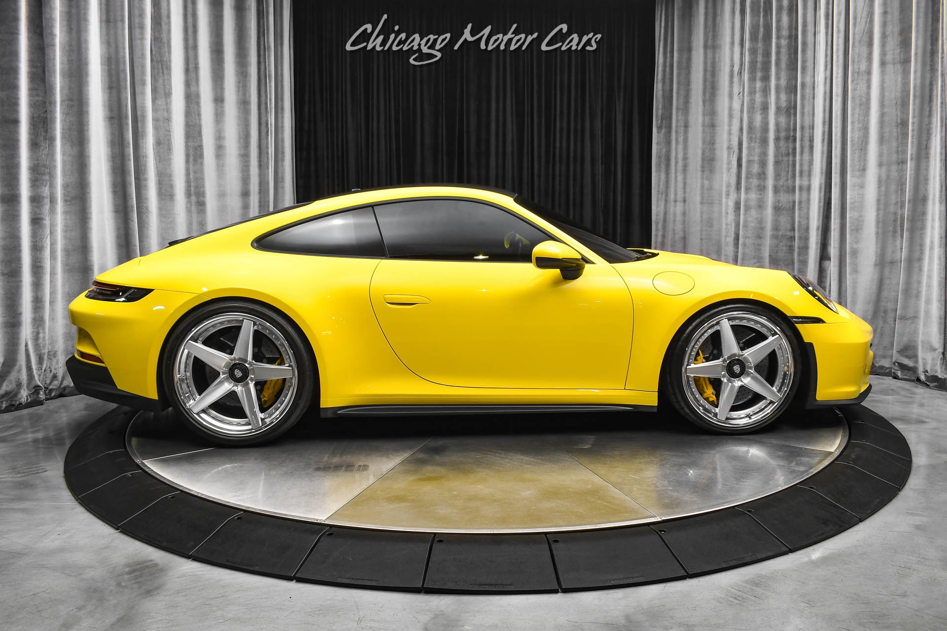 2023 PORSCHE 911 - Image 45