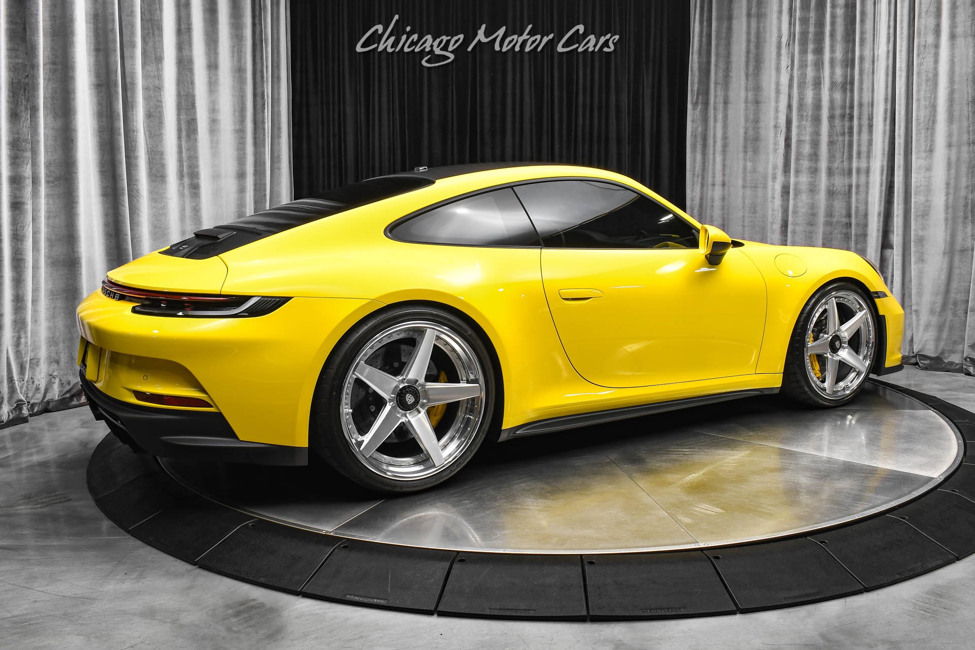 2023 PORSCHE 911 - Image 5