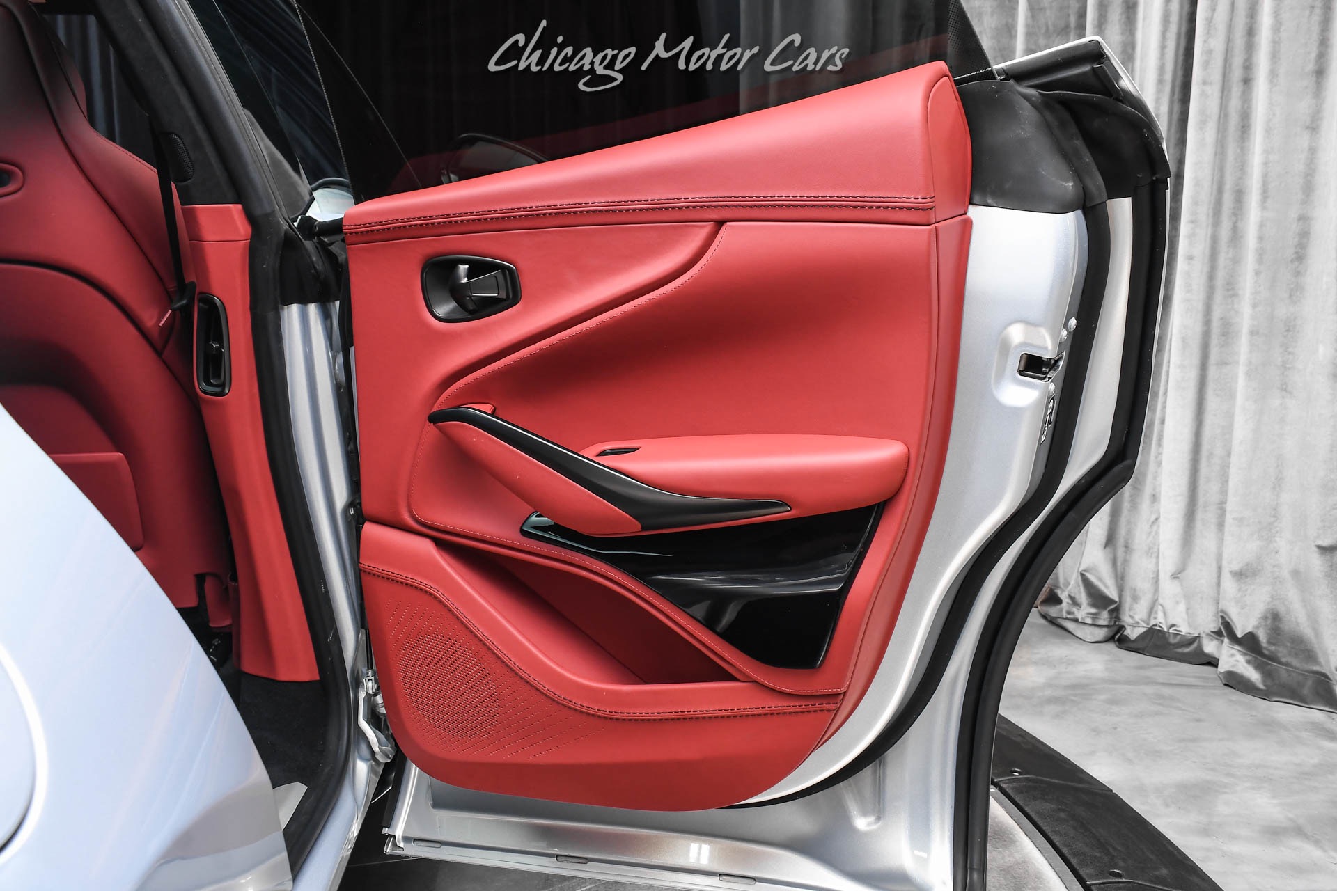 2022 ASTON MARTIN DBX - Image 33