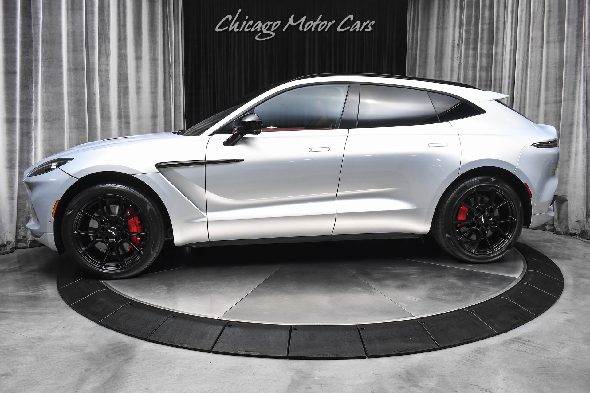 2022 ASTON MARTIN DBX - Image 1