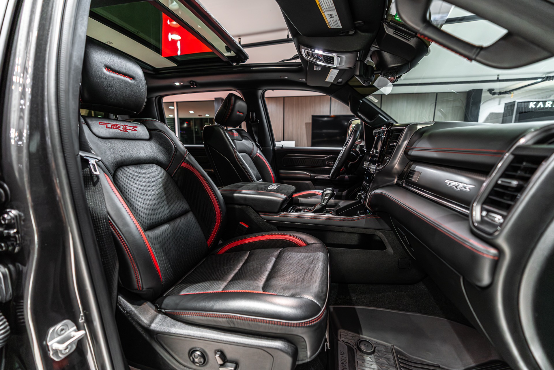 2022 RAM 1500 - Image 33