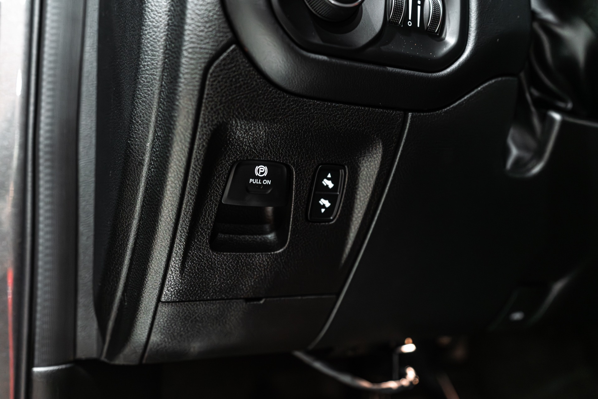 2022 RAM 1500 - Image 9