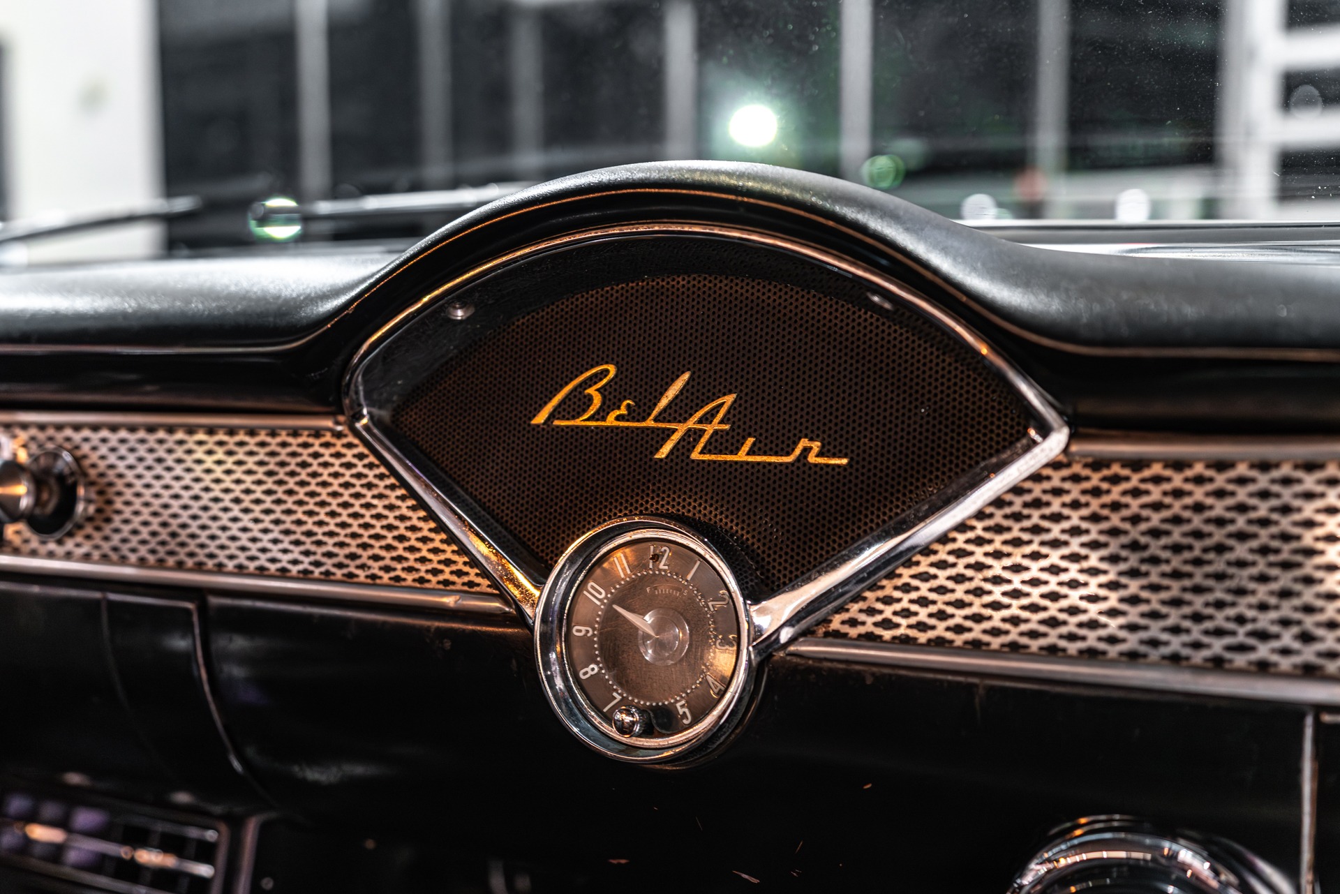 1955 CHEVROLET BEL AIR RESTOMOD - Image 23