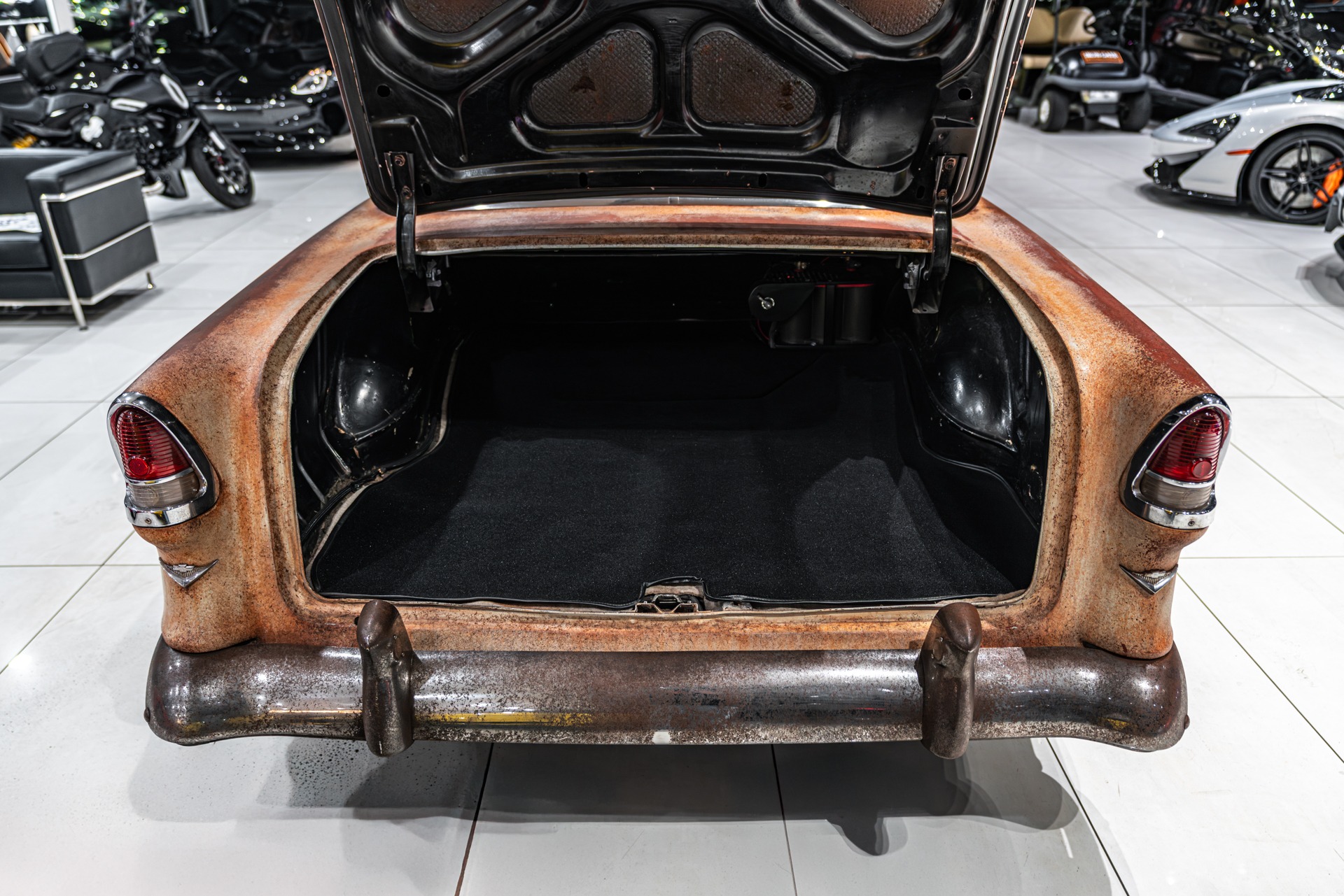 1955 CHEVROLET BEL AIR RESTOMOD - Image 66