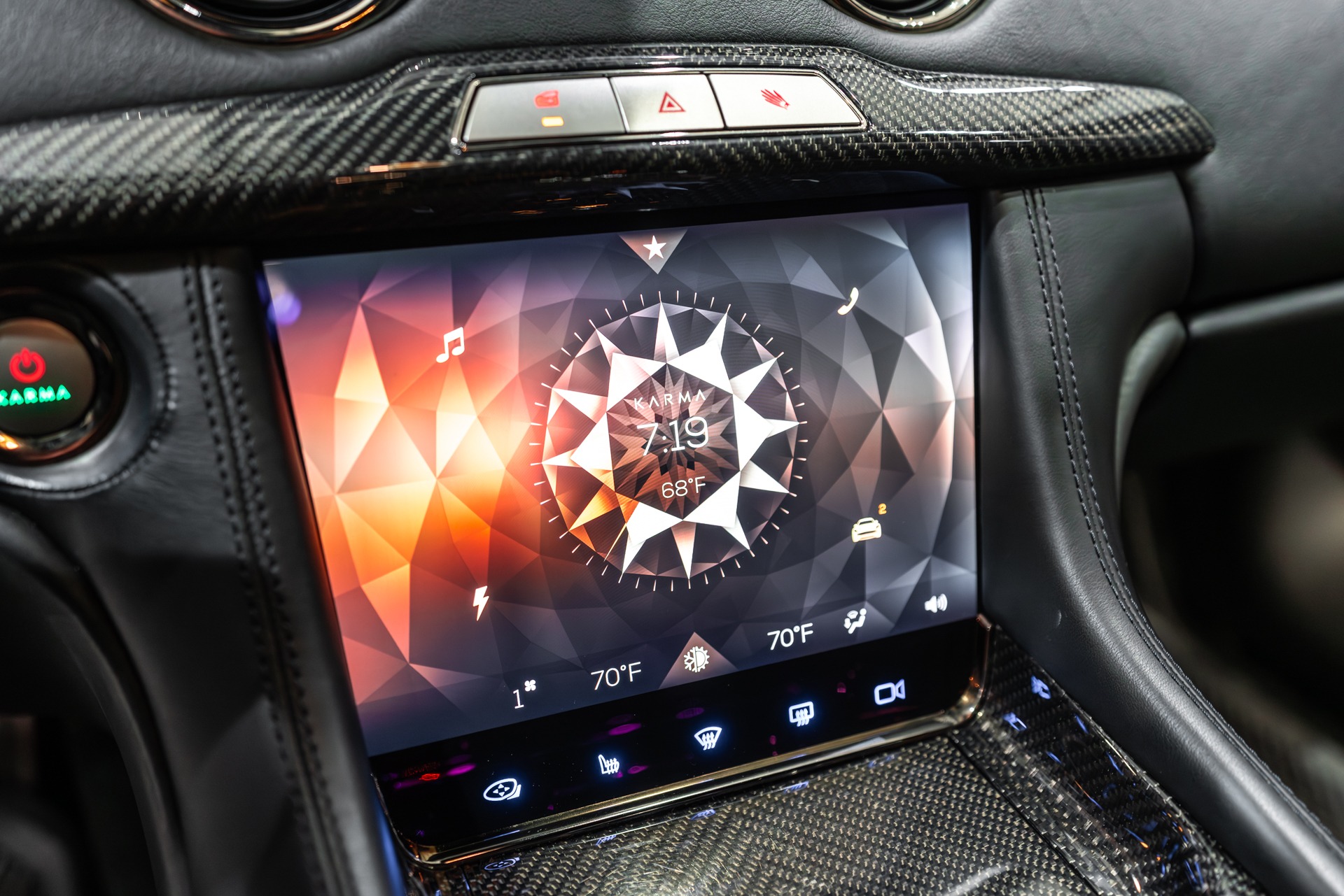 2020 KARMA REVERO - Image 17