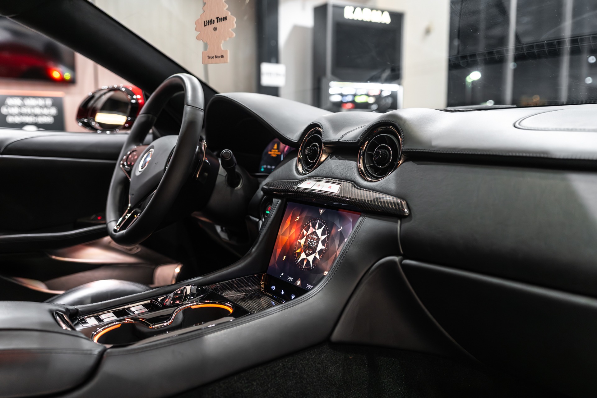 2020 KARMA REVERO - Image 28