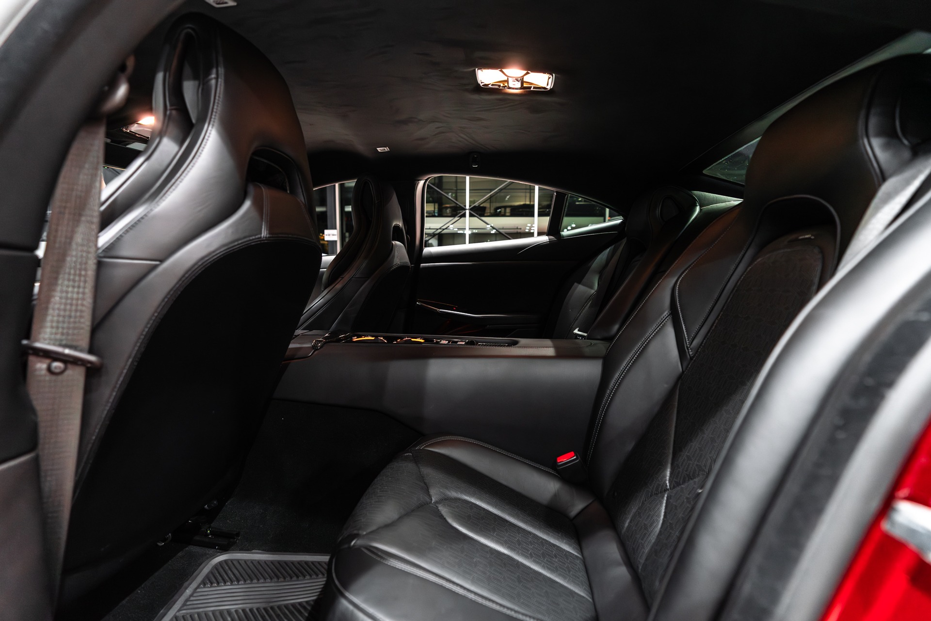 2020 KARMA REVERO - Image 31