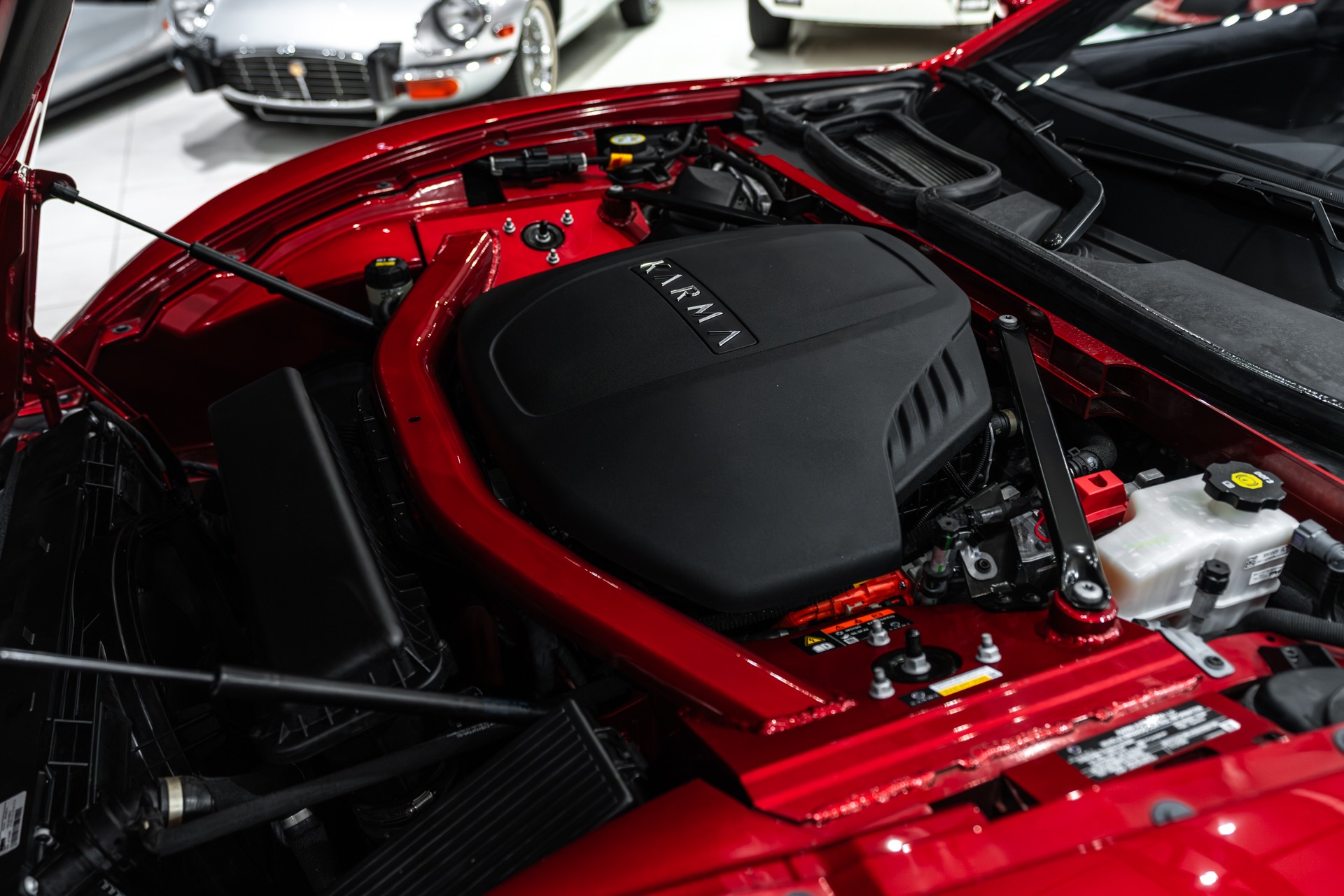 2020 KARMA REVERO - Image 69