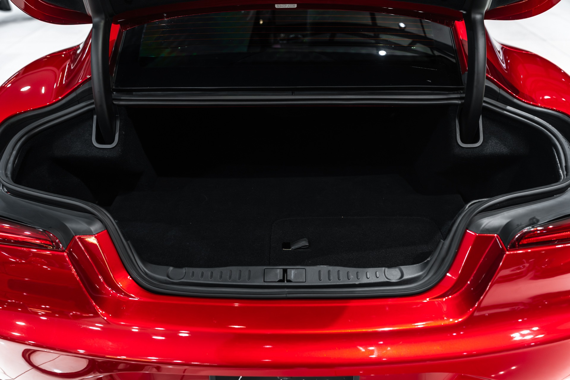 2020 KARMA REVERO - Image 70