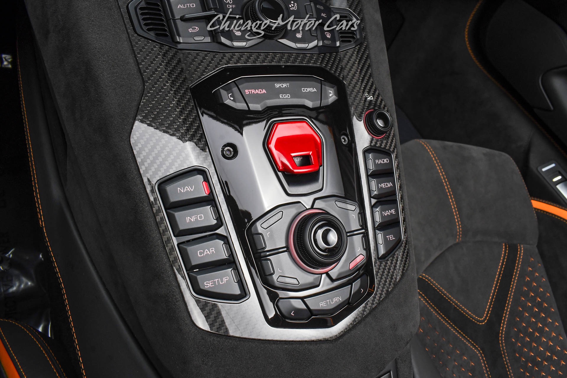 2022 LAMBORGHINI AVENTADOR - Image 17