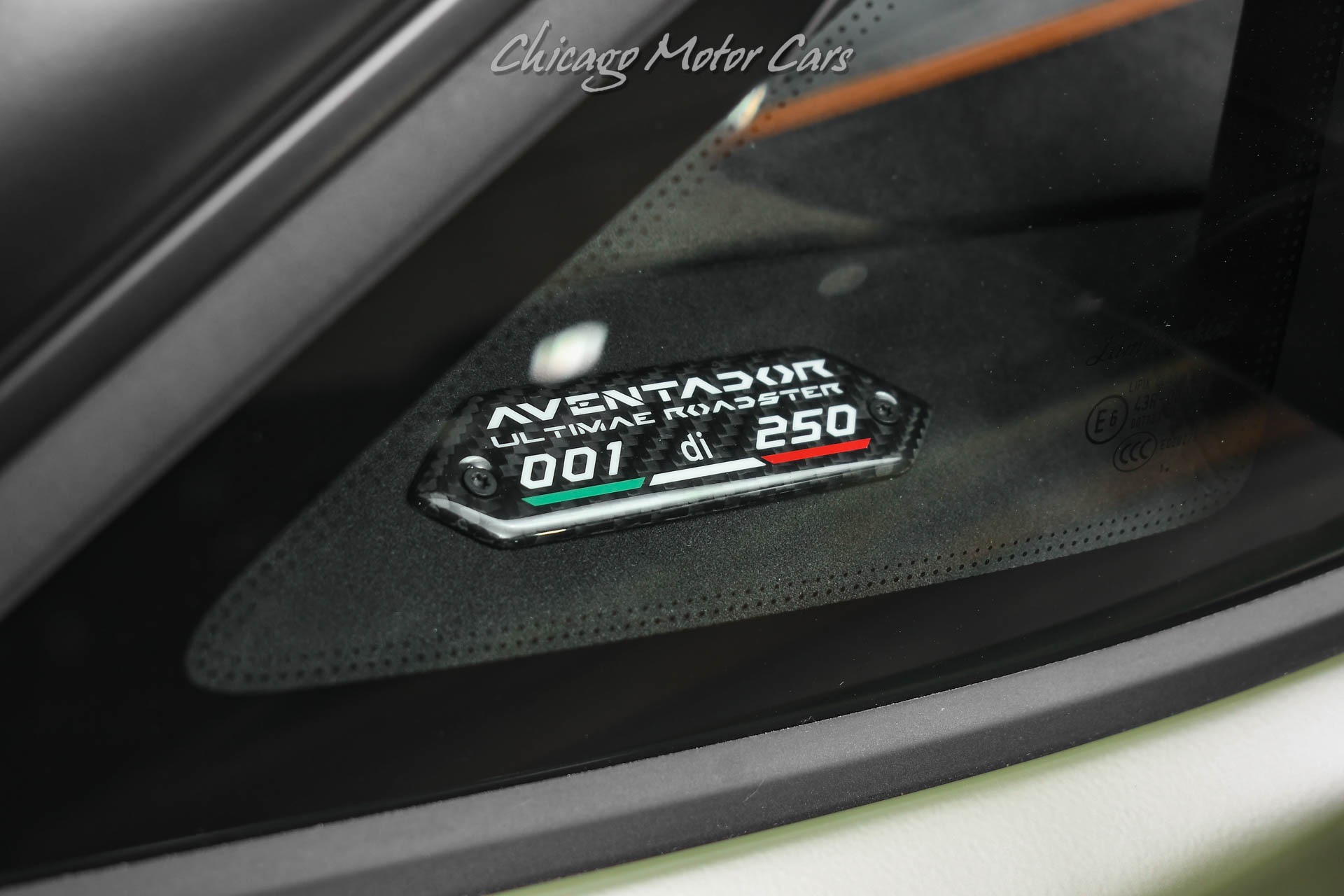 2022 LAMBORGHINI AVENTADOR - Image 33