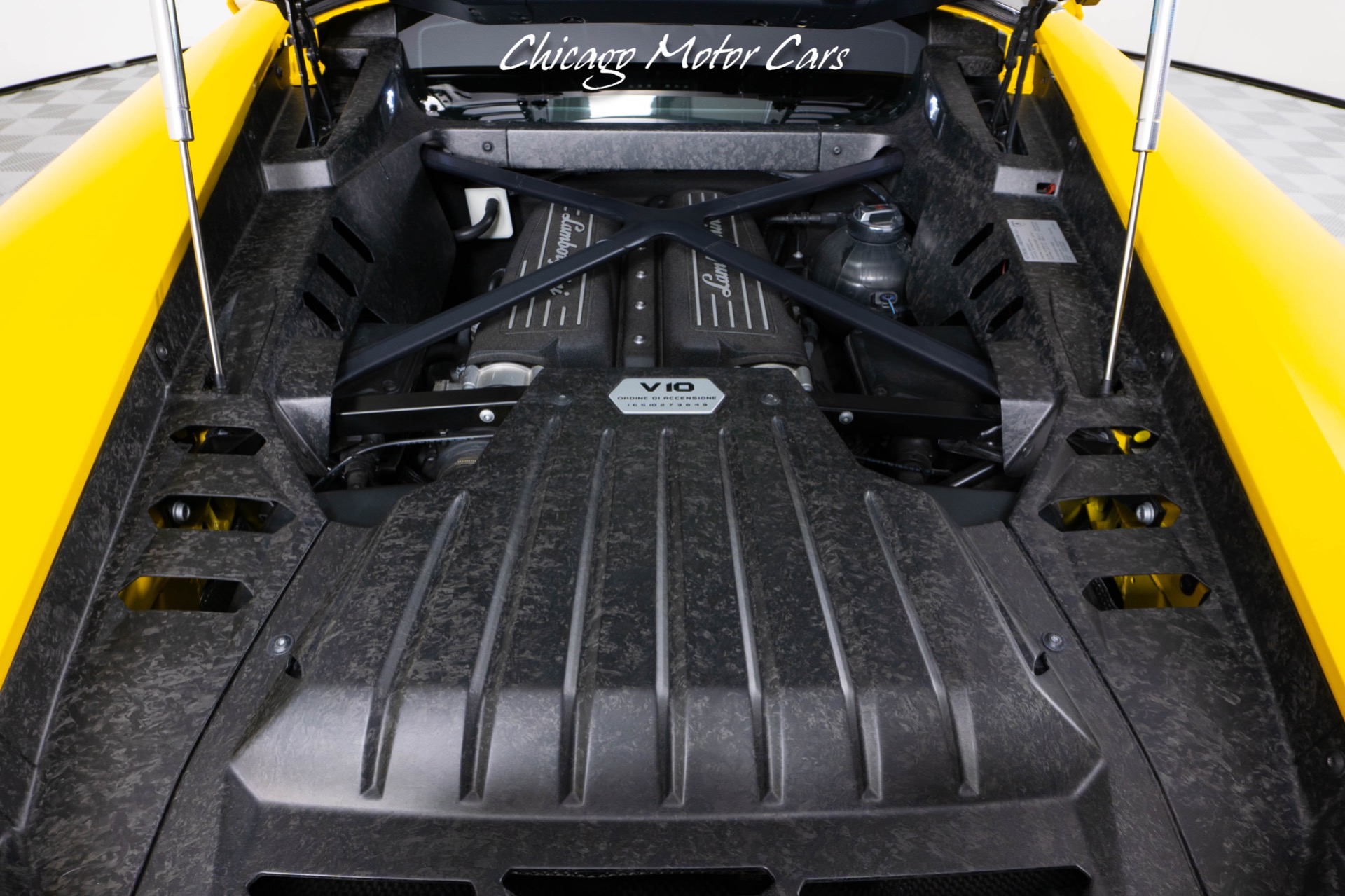 2017 LAMBORGHINI HURACAN - Image 20