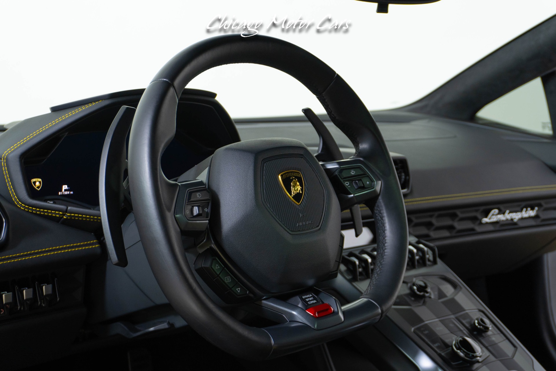 2017 LAMBORGHINI HURACAN - Image 25