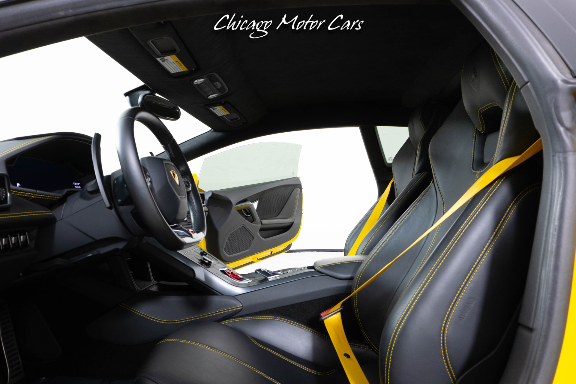 2017 LAMBORGHINI HURACAN - Image 38