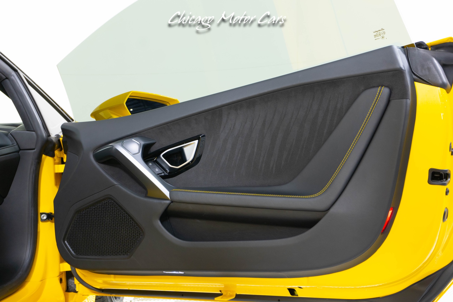 2017 LAMBORGHINI HURACAN - Image 46