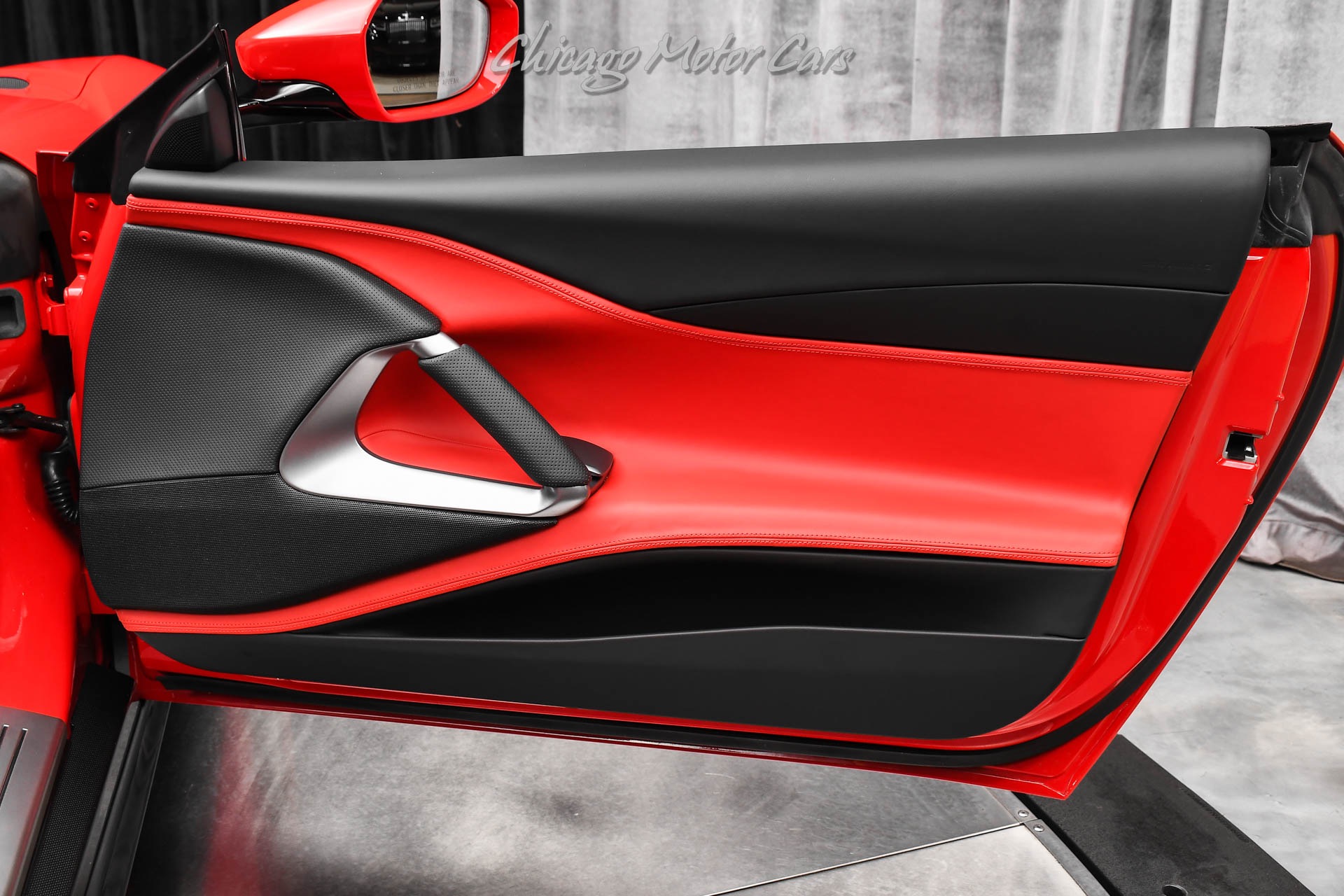 2021 FERRARI 812 - Image 32